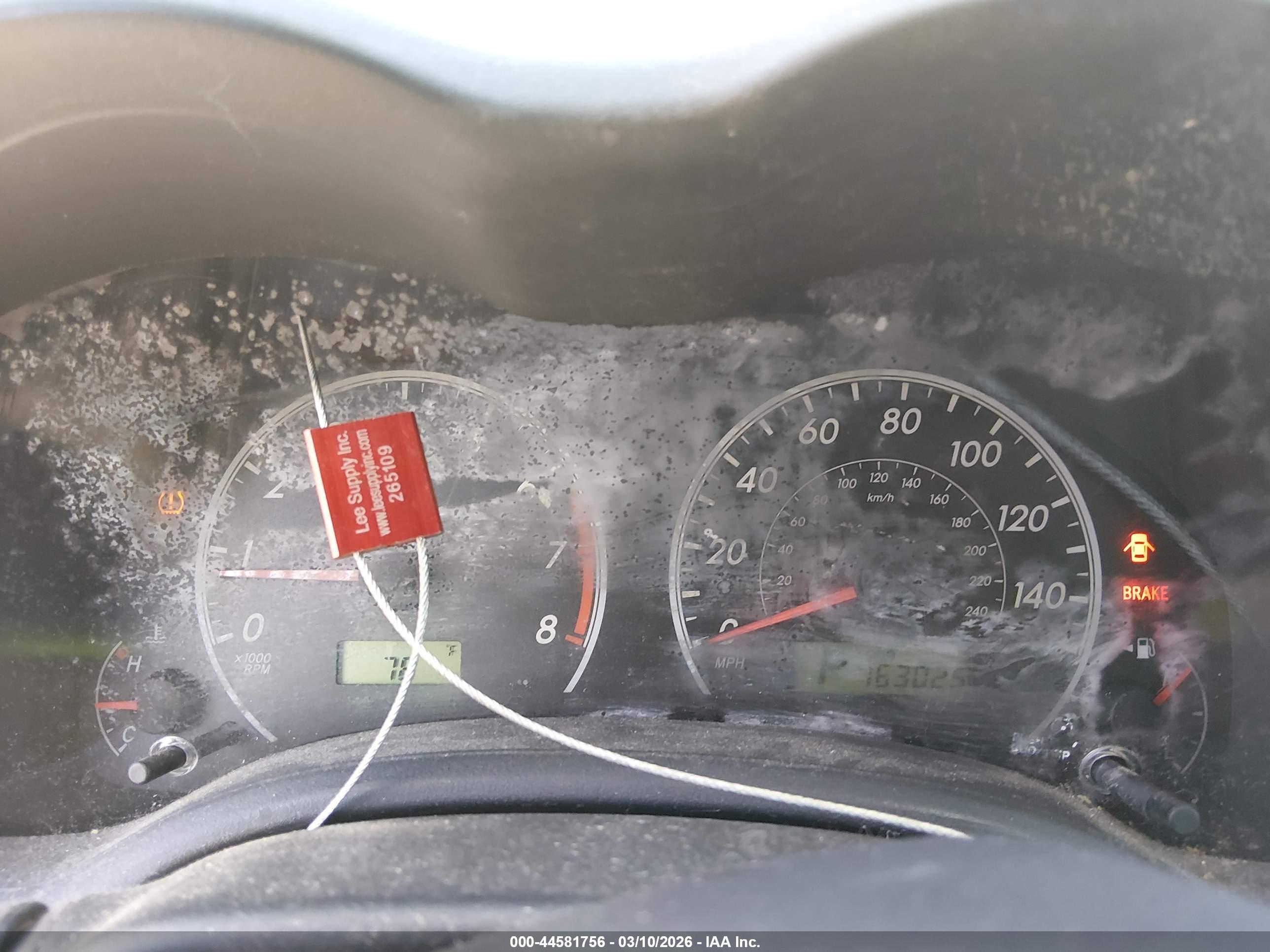 TOYOTA COROLLA image 7