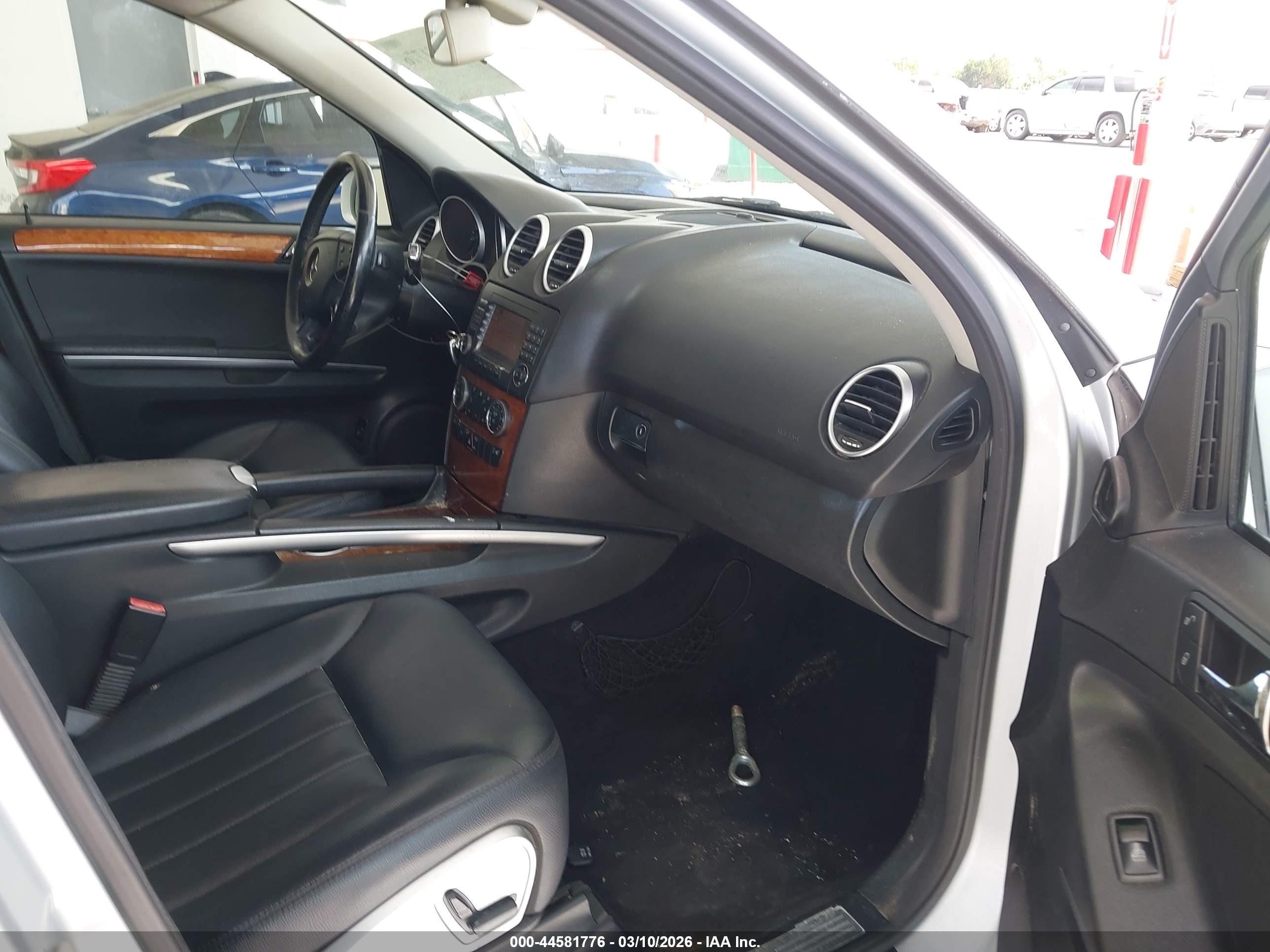 MERCEDES-BENZ ML image 5