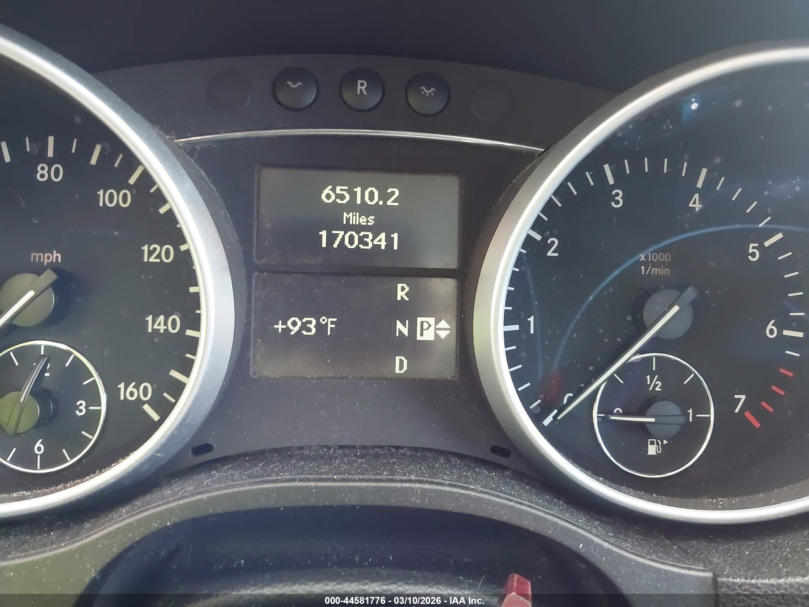 MERCEDES-BENZ ML image 7