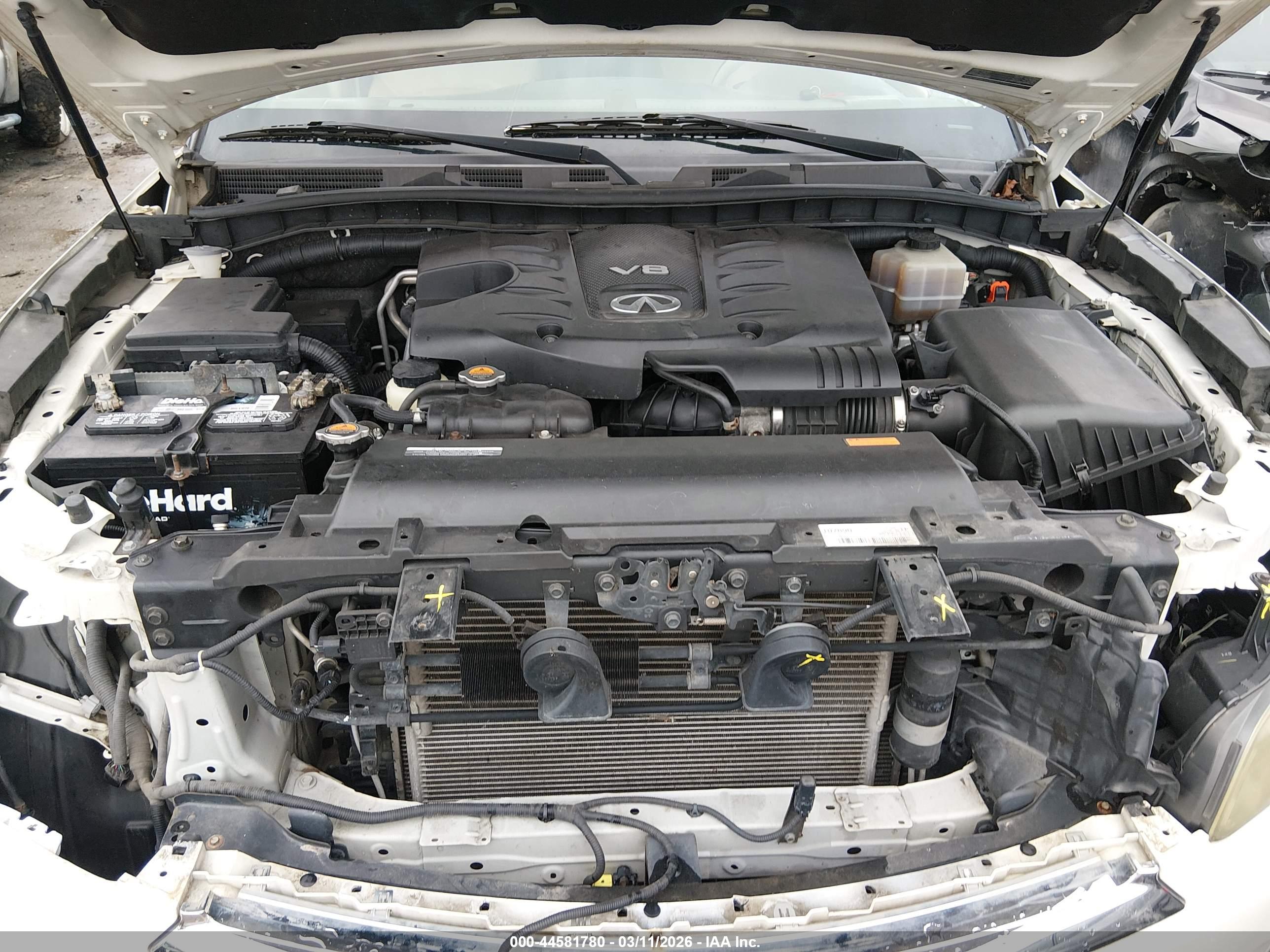 INFINITI QX56 image 10