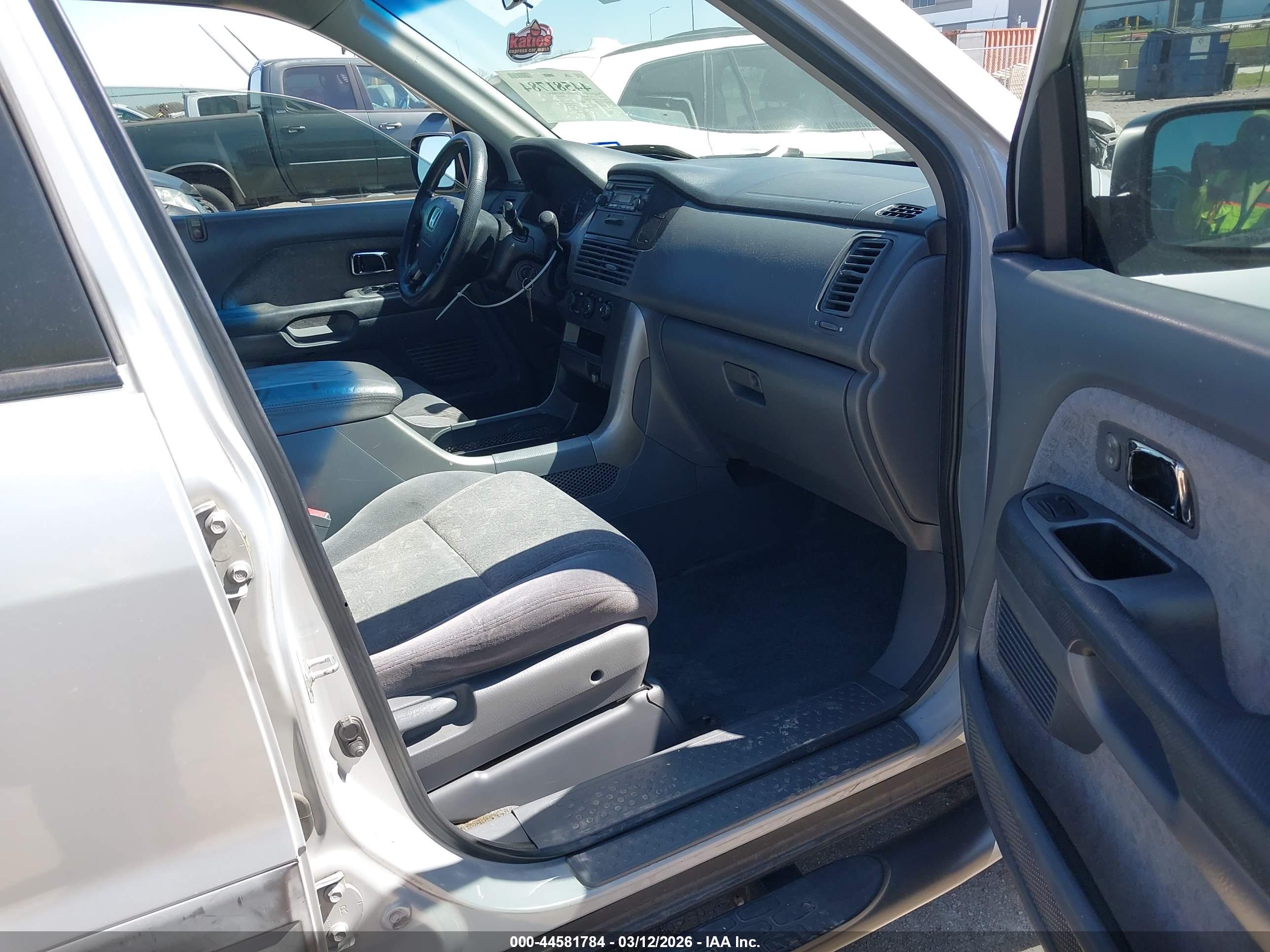 HONDA PILOT image 5