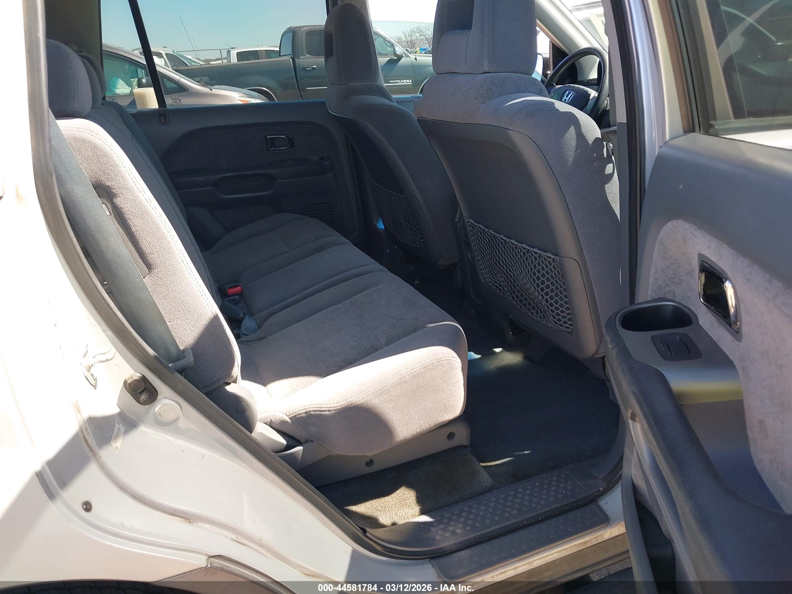 HONDA PILOT image 8