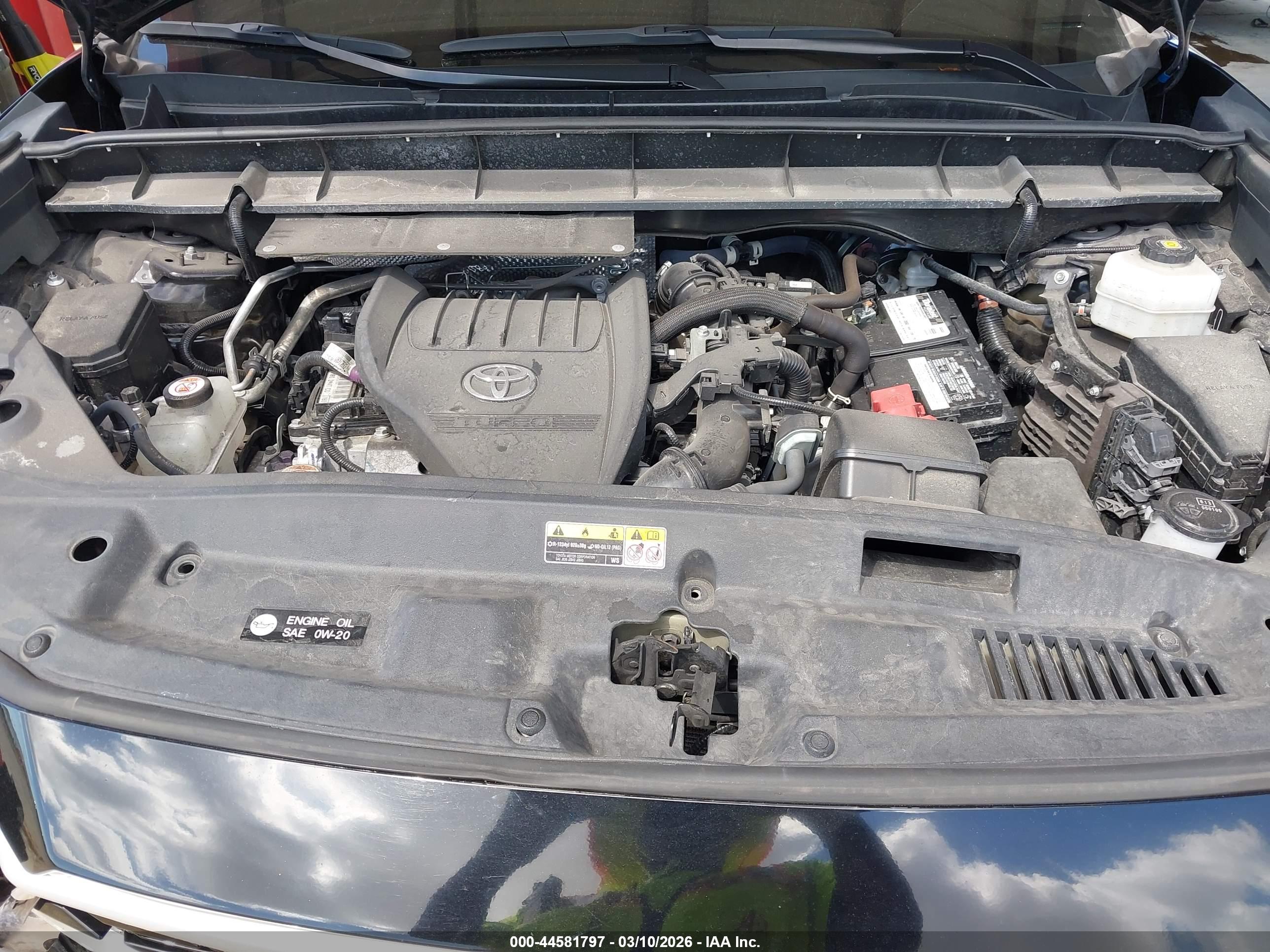 TOYOTA HIGHLANDER image 10
