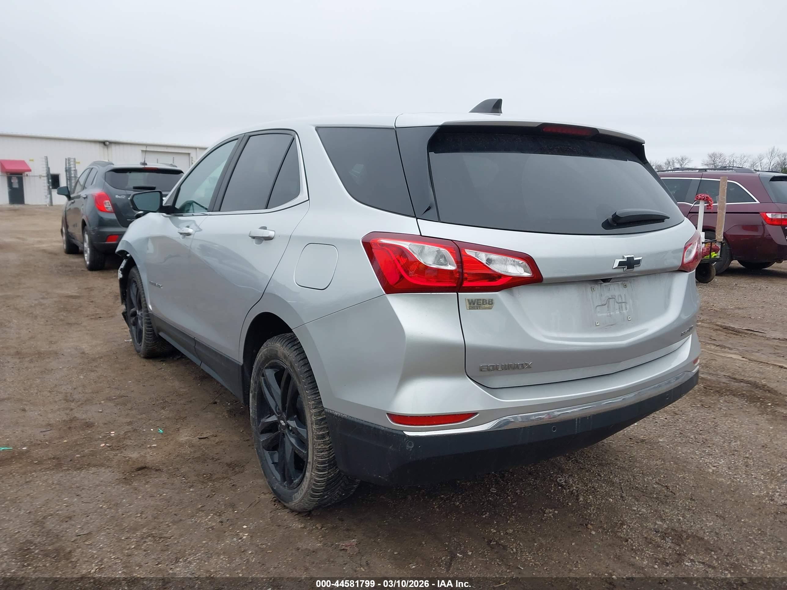 CHEVROLET EQUINOX image 3