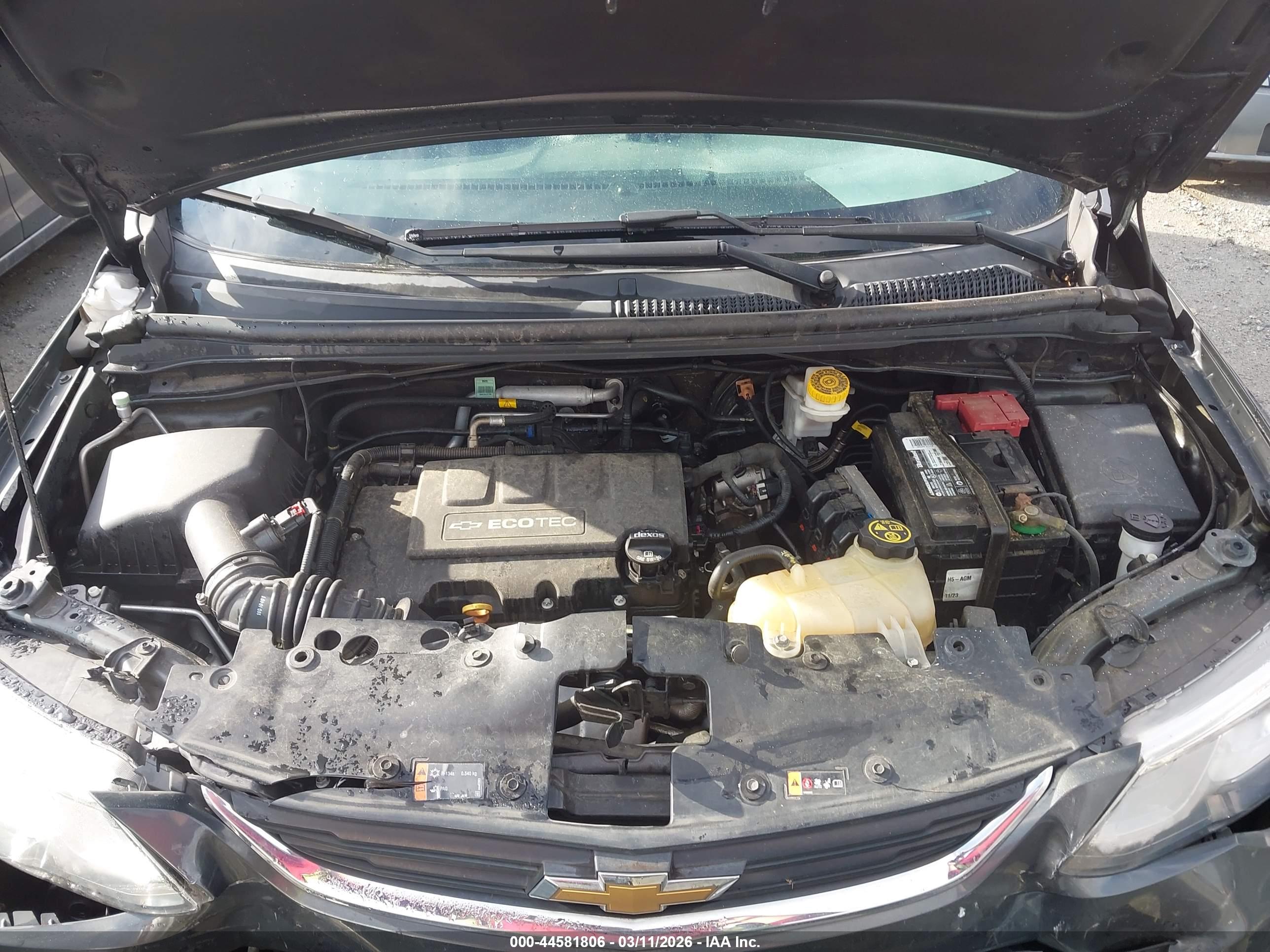 CHEVROLET SONIC image 10