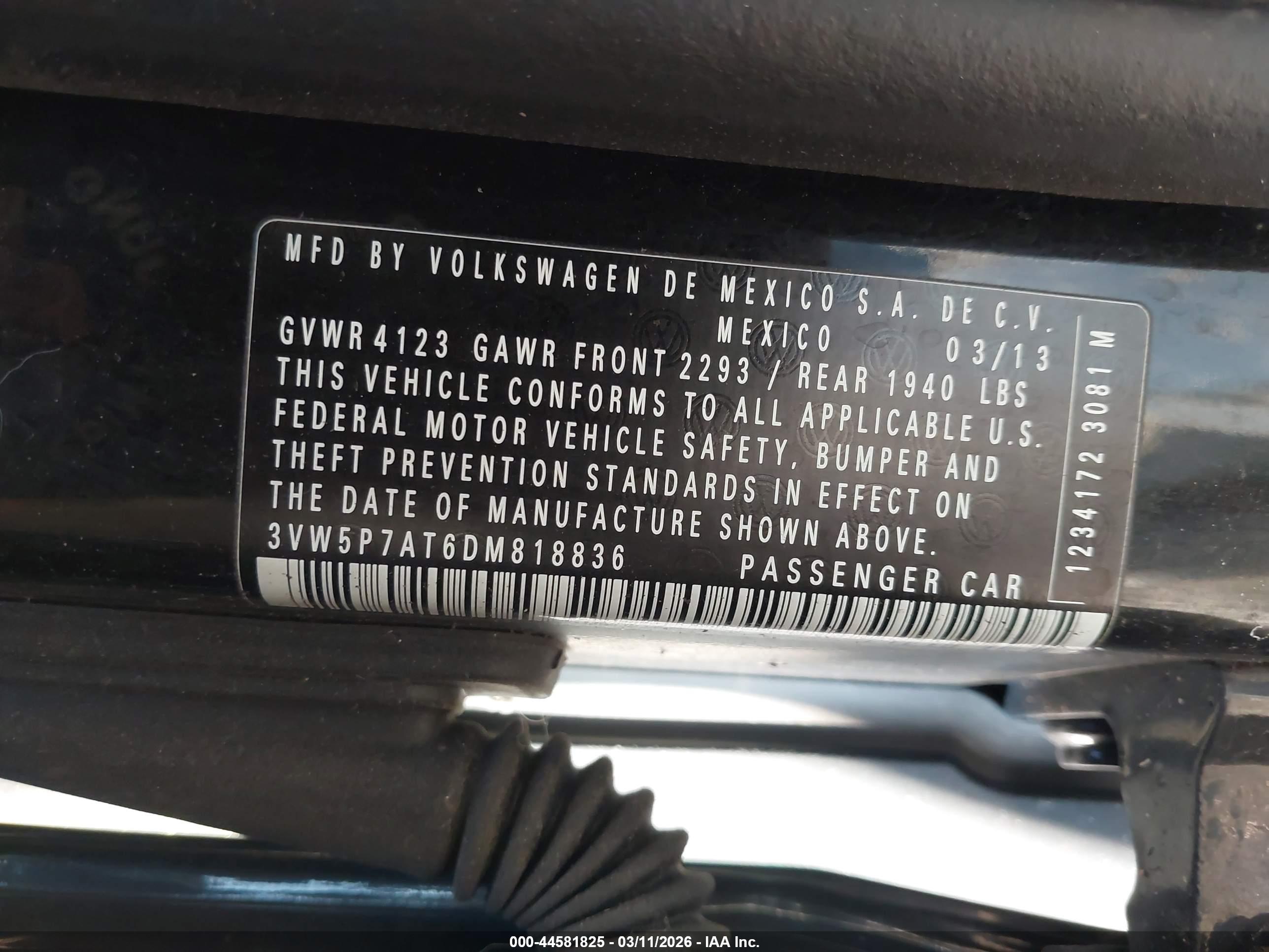 VOLKSWAGEN BEETLE image 9