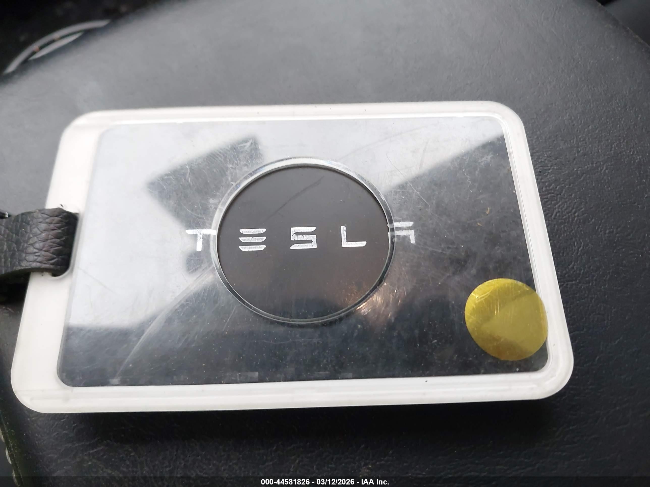 TESLA MODEL image 11