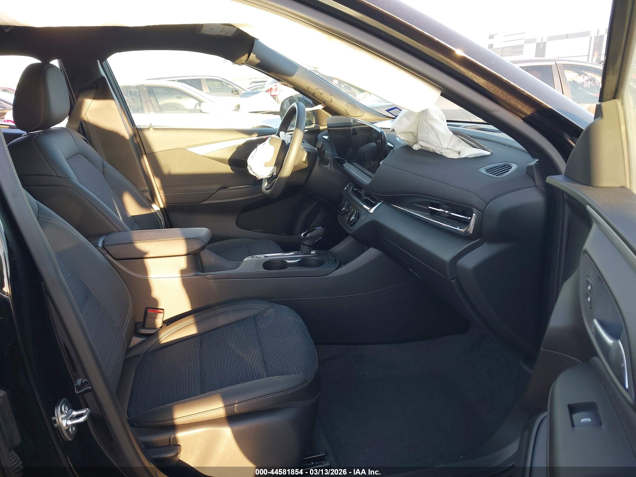 BUICK ENVISTA image 5