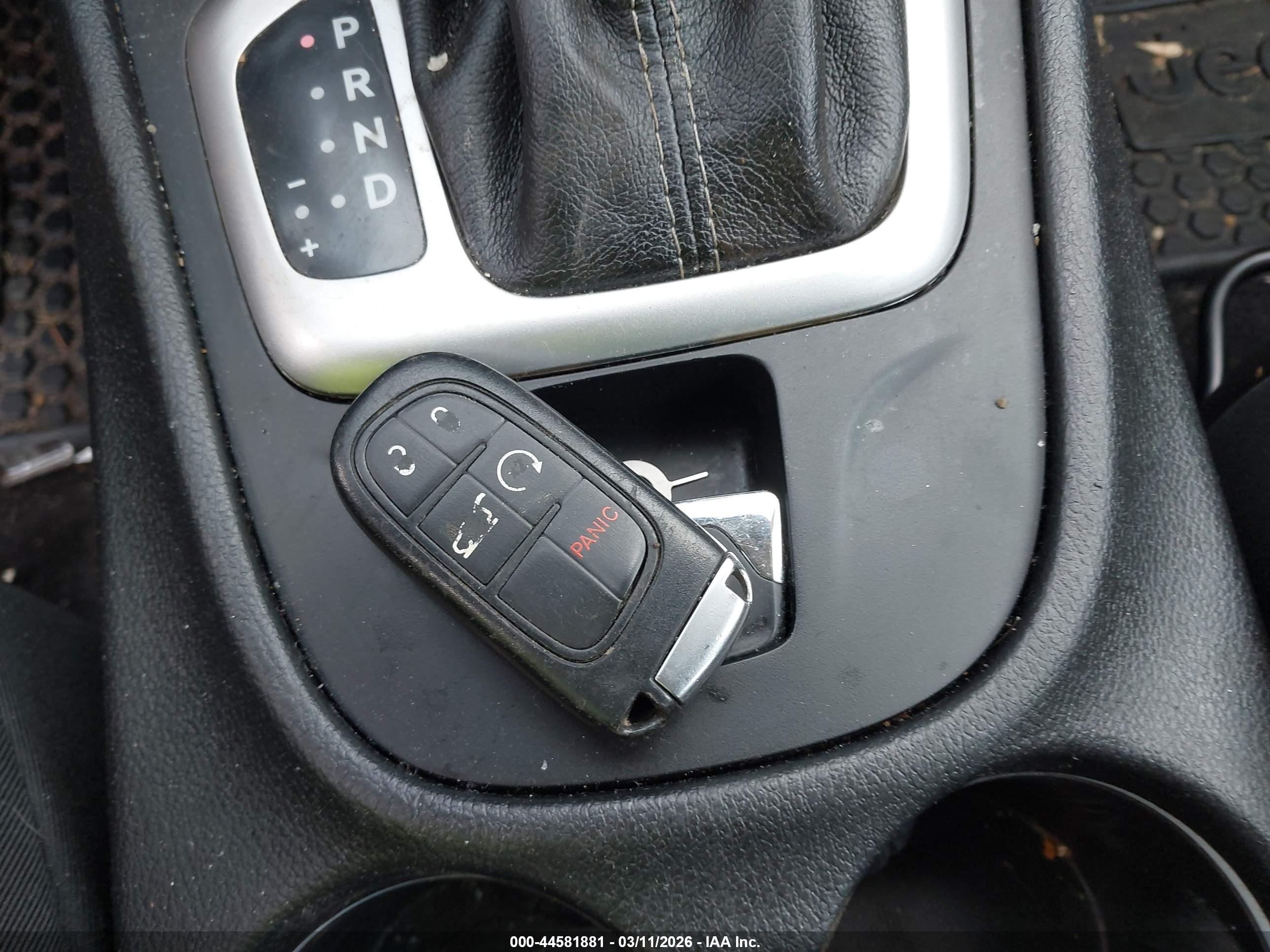 JEEP CHEROKEE image 11