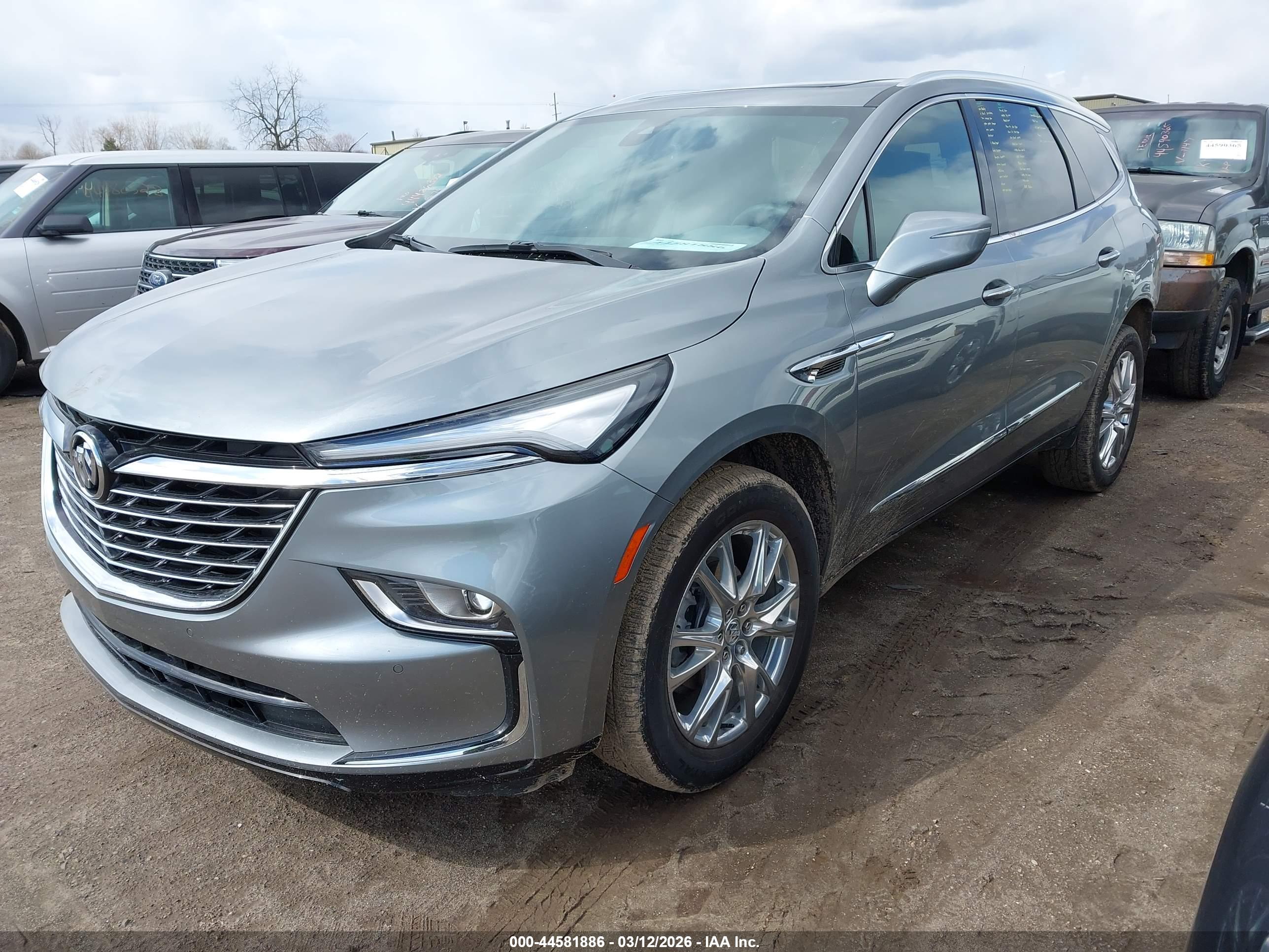 BUICK ENCLAVE image 2