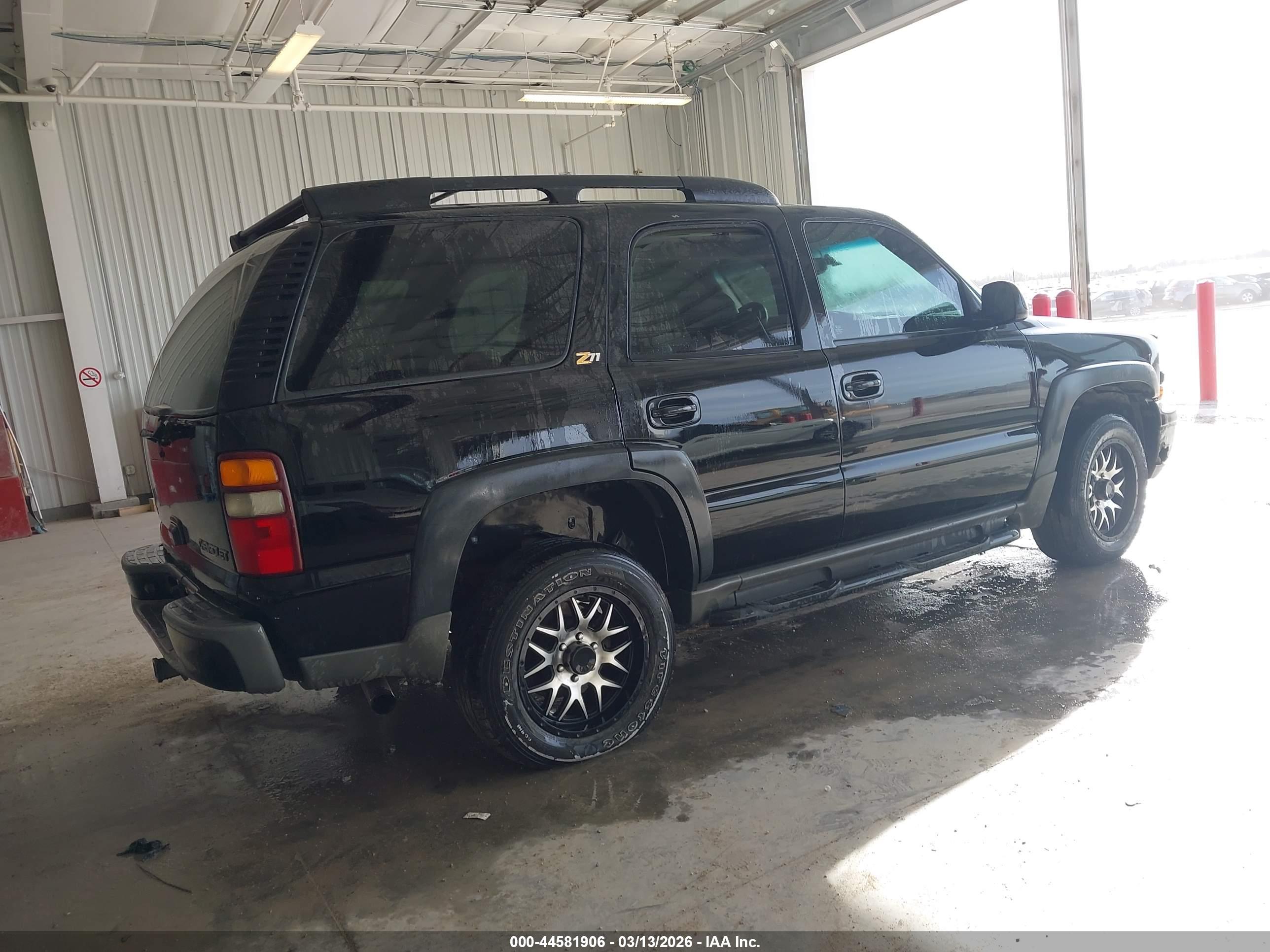 CHEVROLET TAHOE image 4