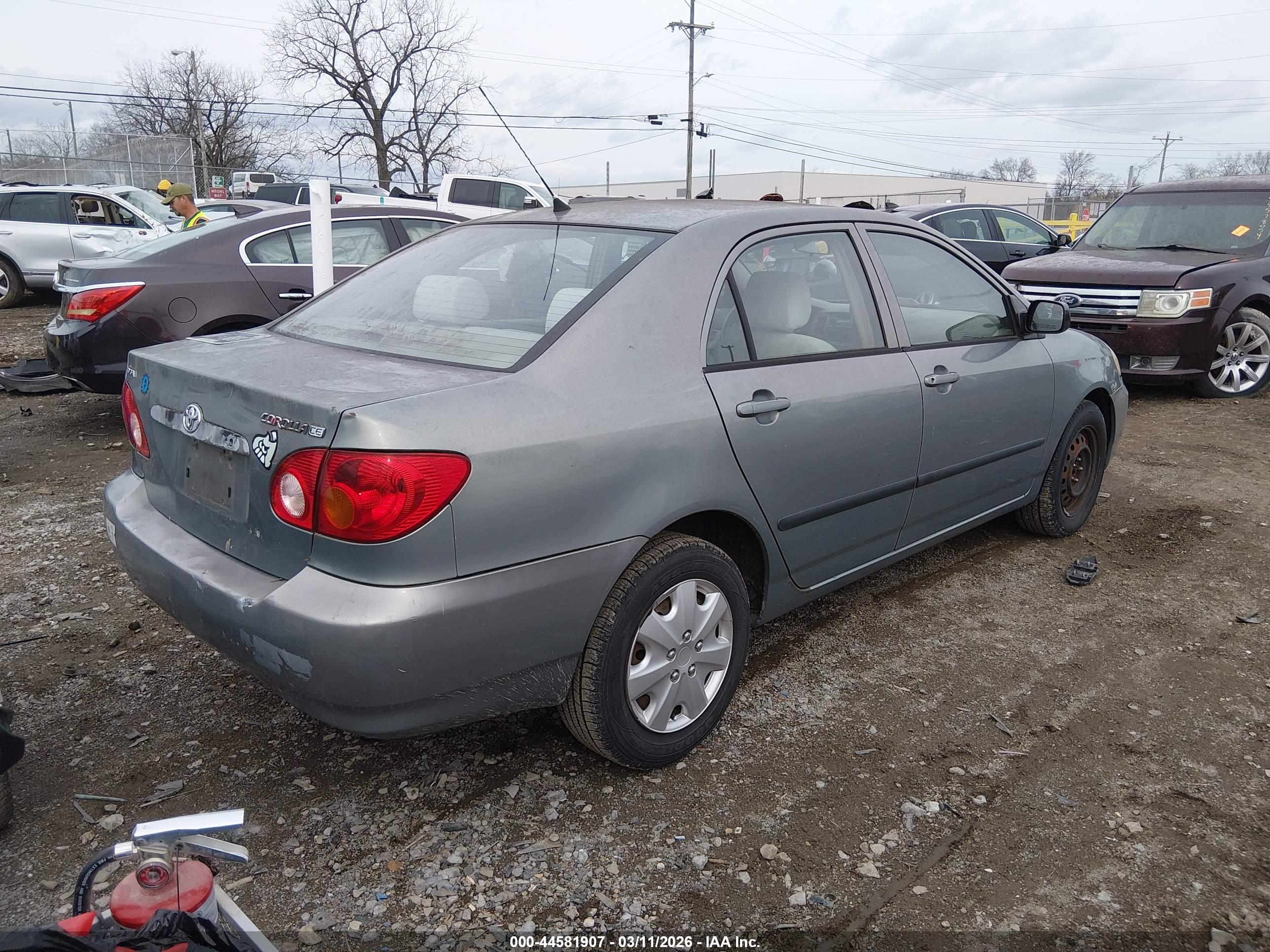 TOYOTA COROLLA image 4