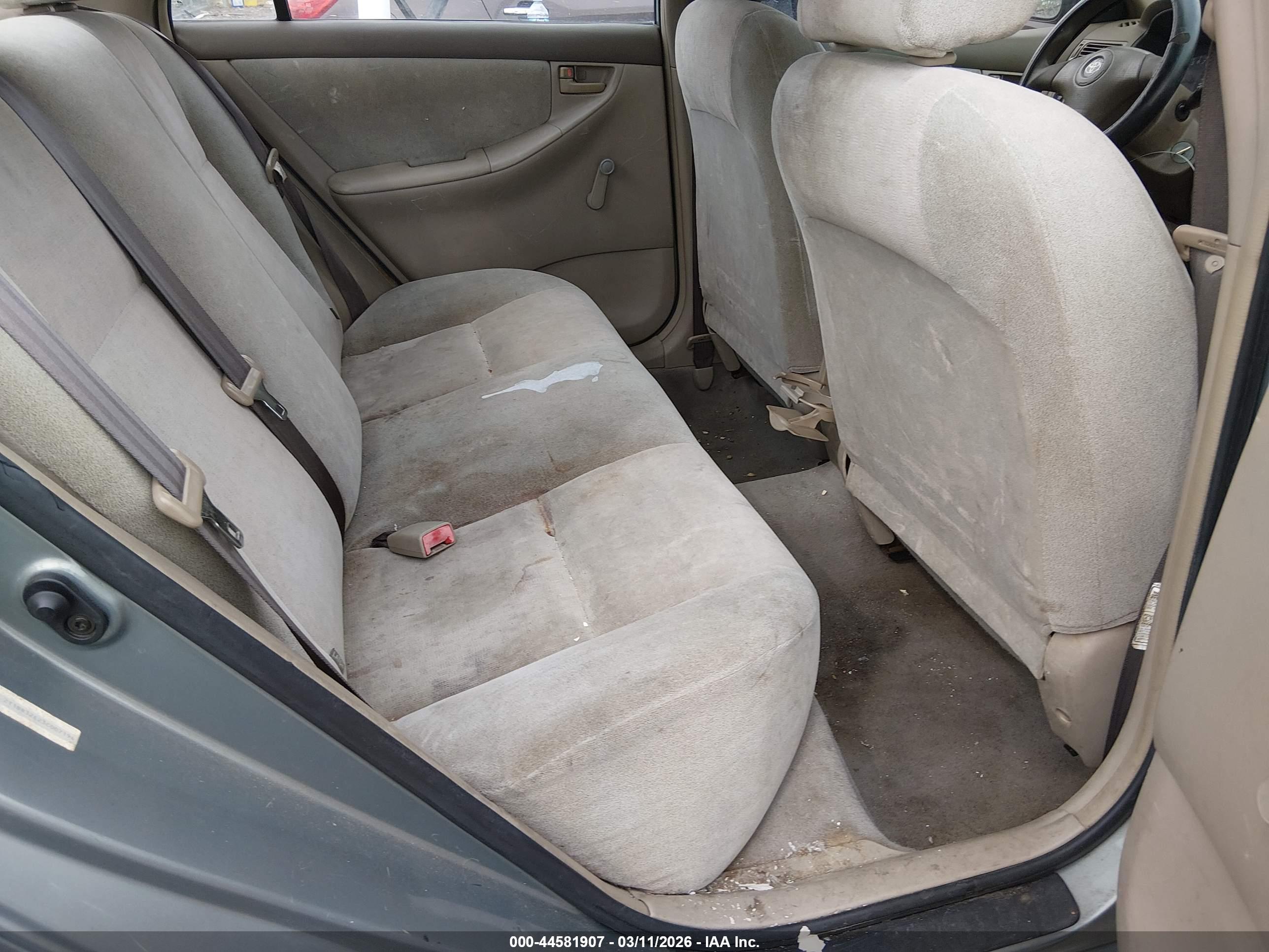 TOYOTA COROLLA image 8