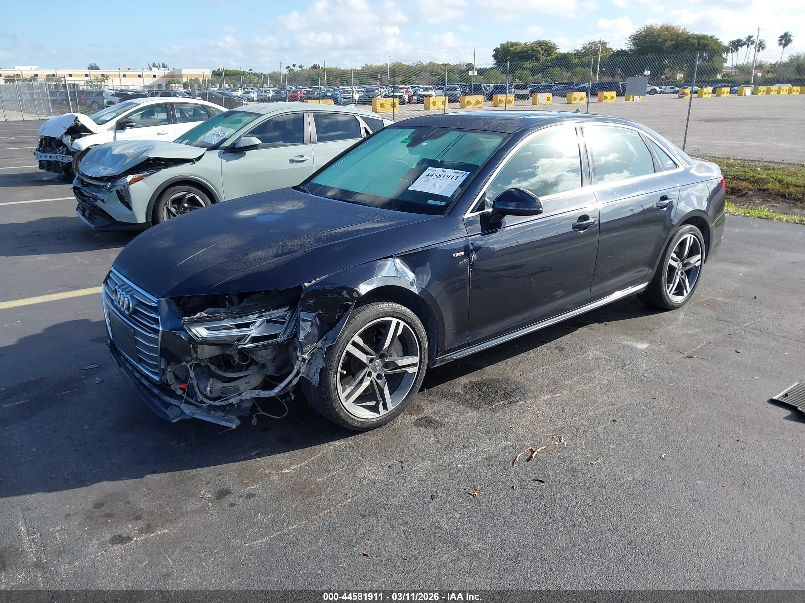AUDI A4 image 2
