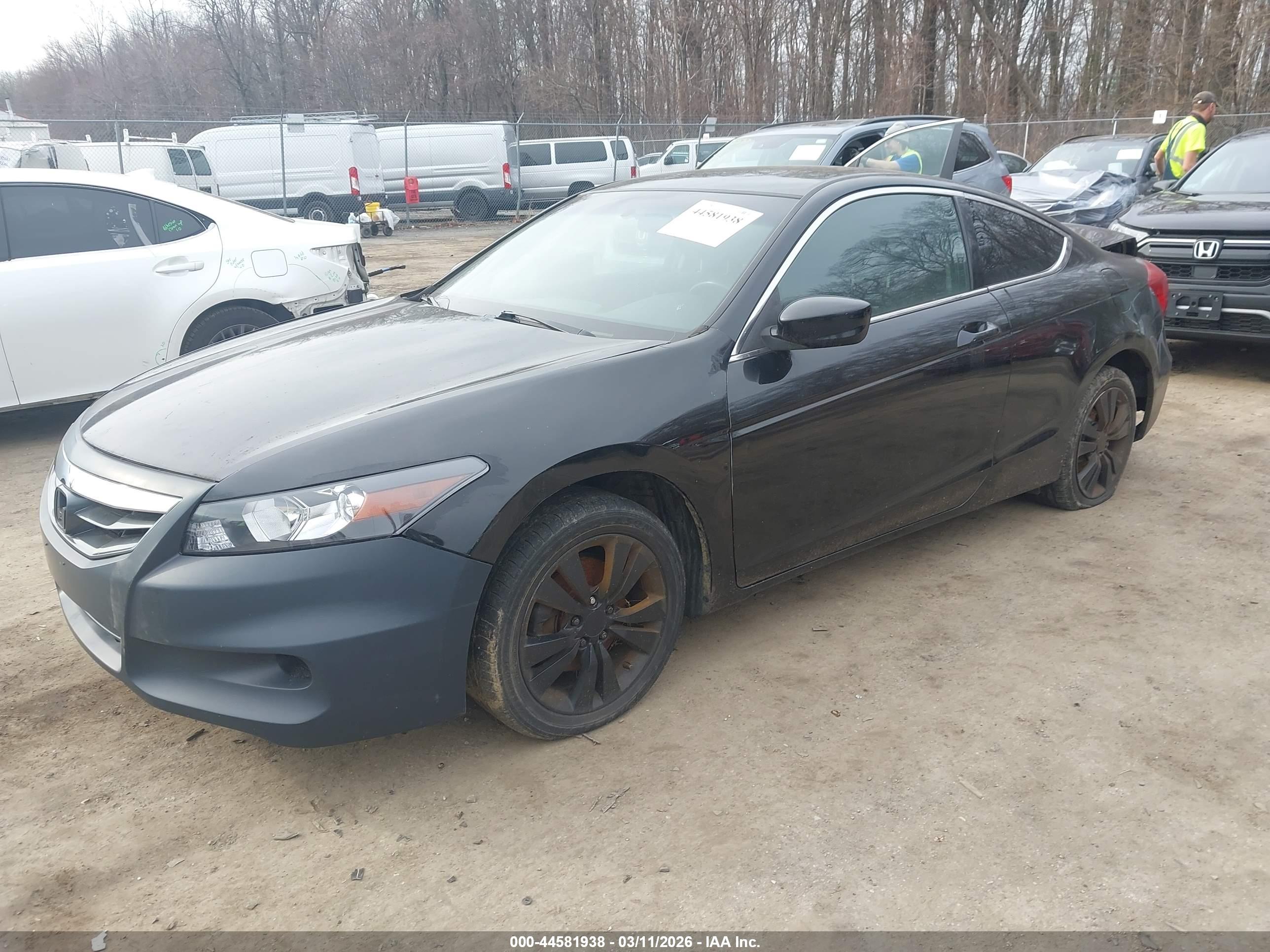 HONDA ACCORD image 2