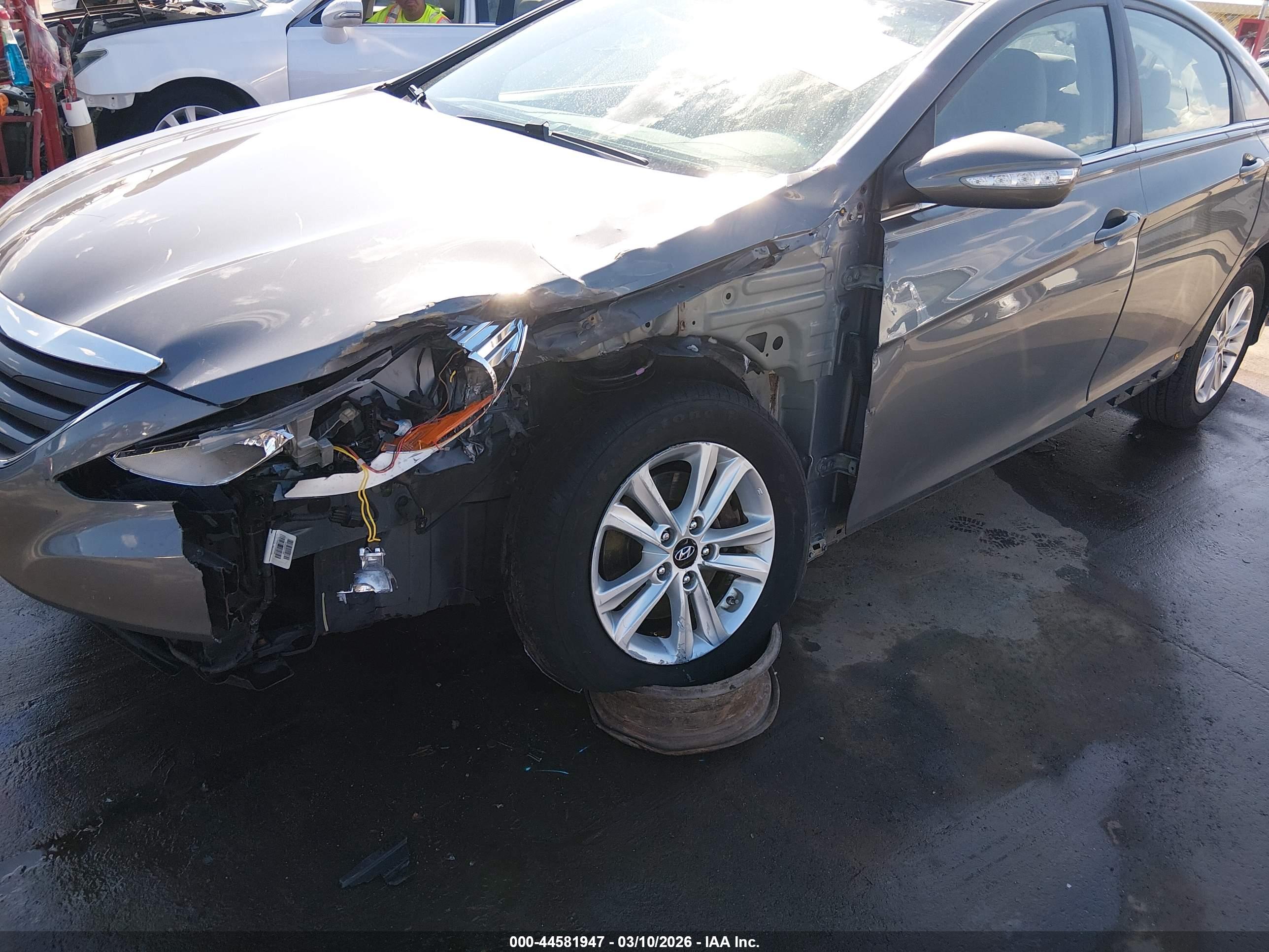 HYUNDAI SONATA image 6