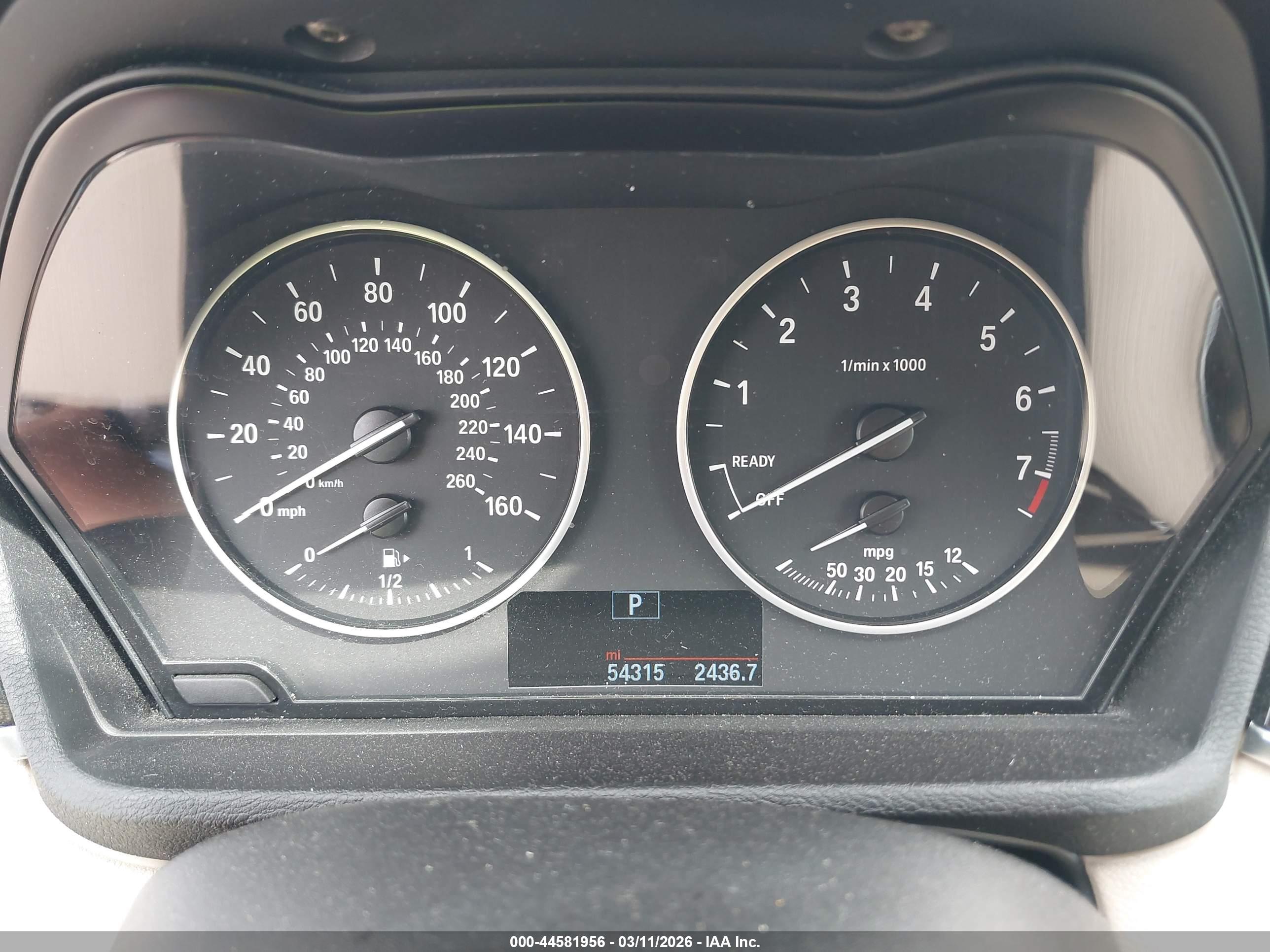 BMW X1 image 7