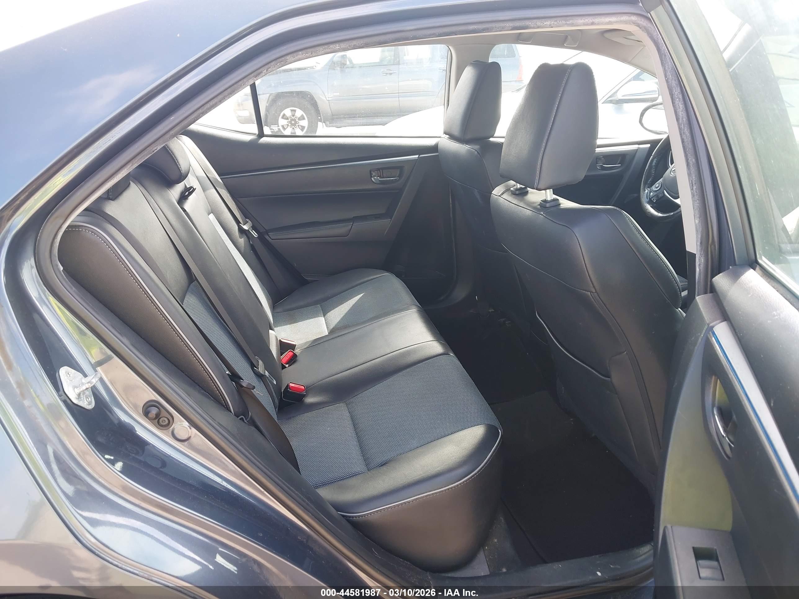 TOYOTA COROLLA image 8