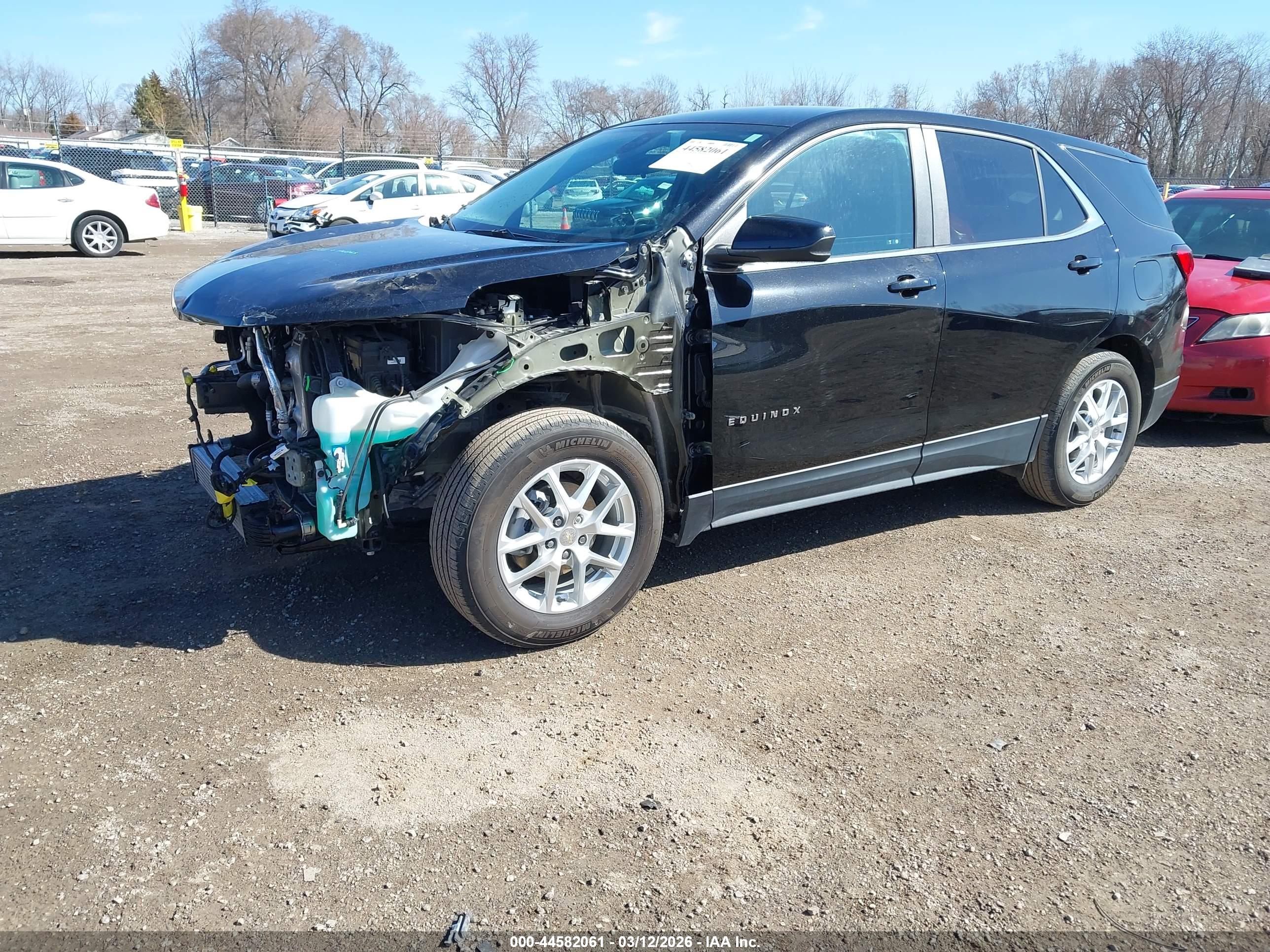 CHEVROLET EQUINOX image 2