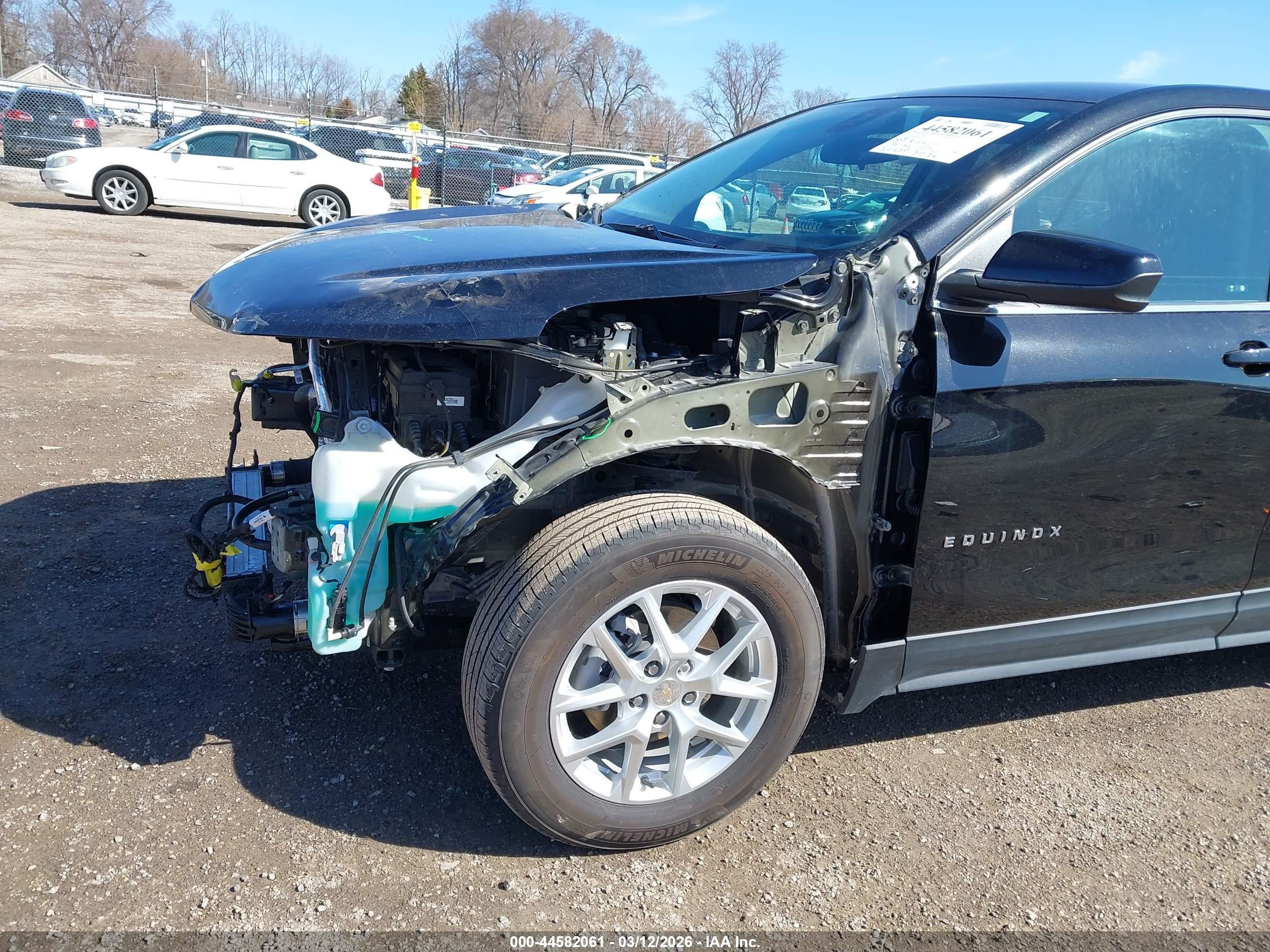 CHEVROLET EQUINOX image 6
