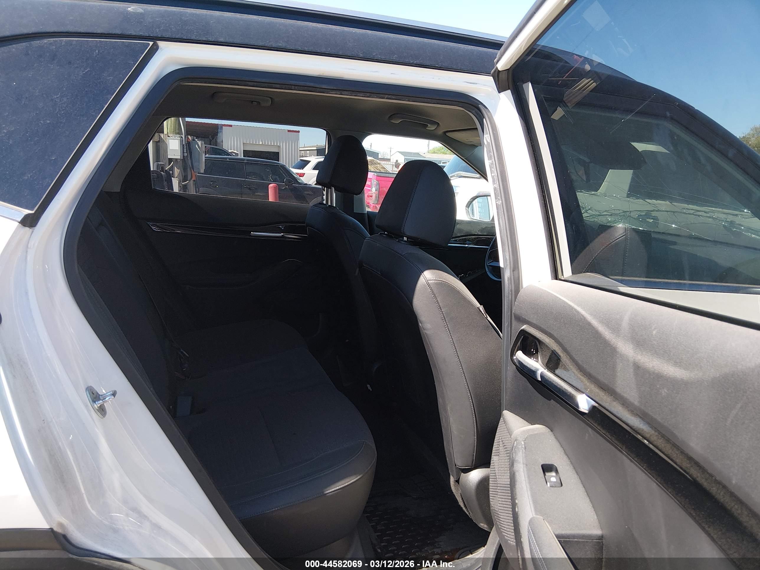 KIA SELTOS image 8