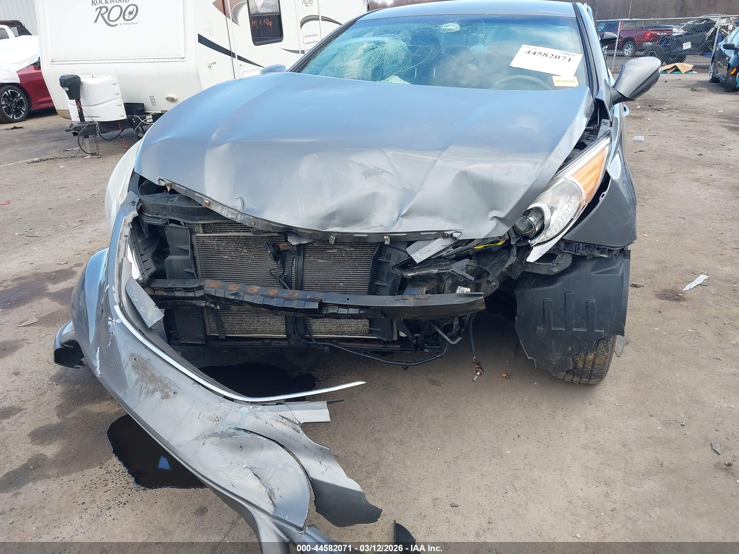 HYUNDAI SONATA image 6