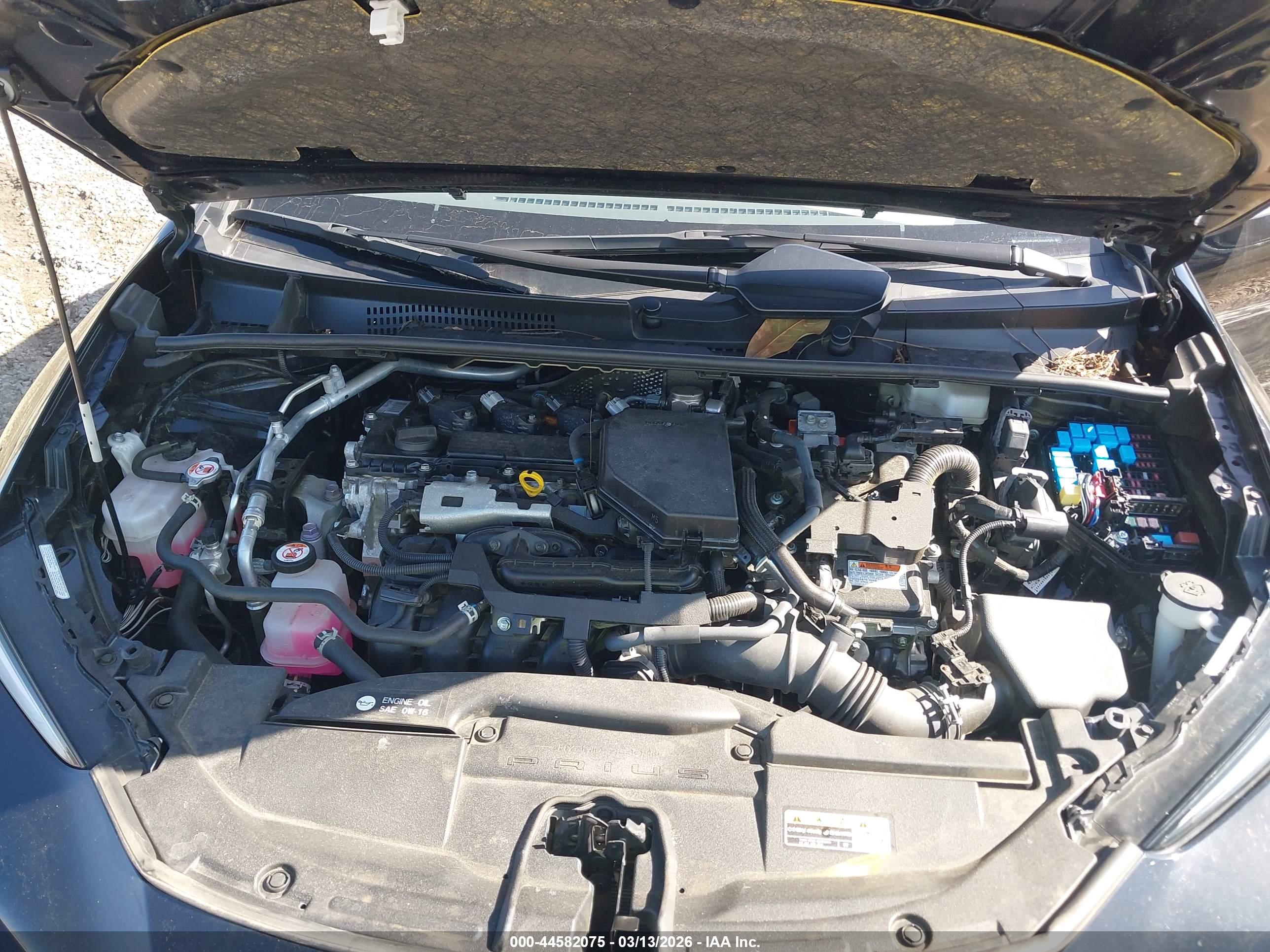 TOYOTA PRIUS image 10