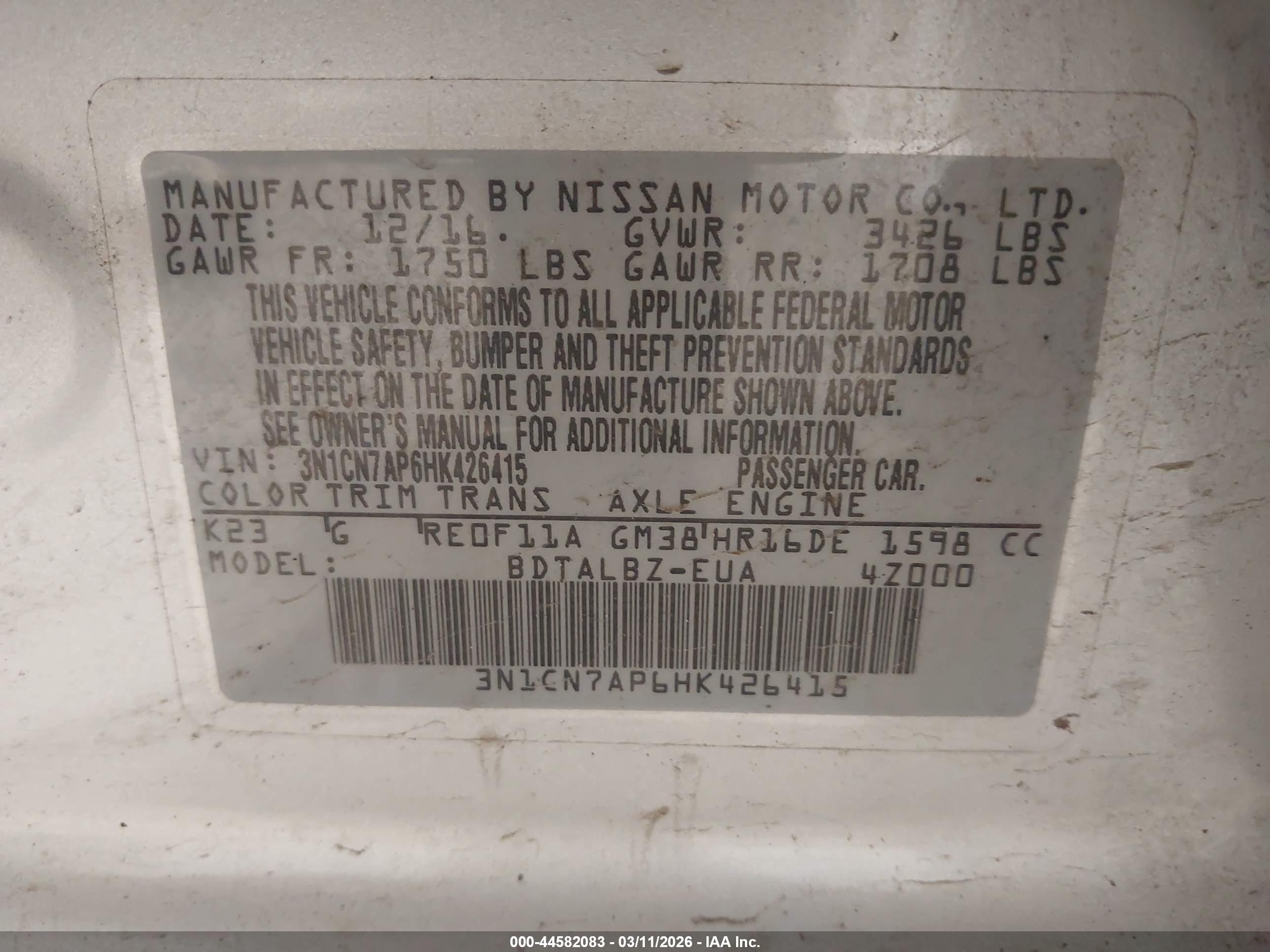 NISSAN VERSA image 9