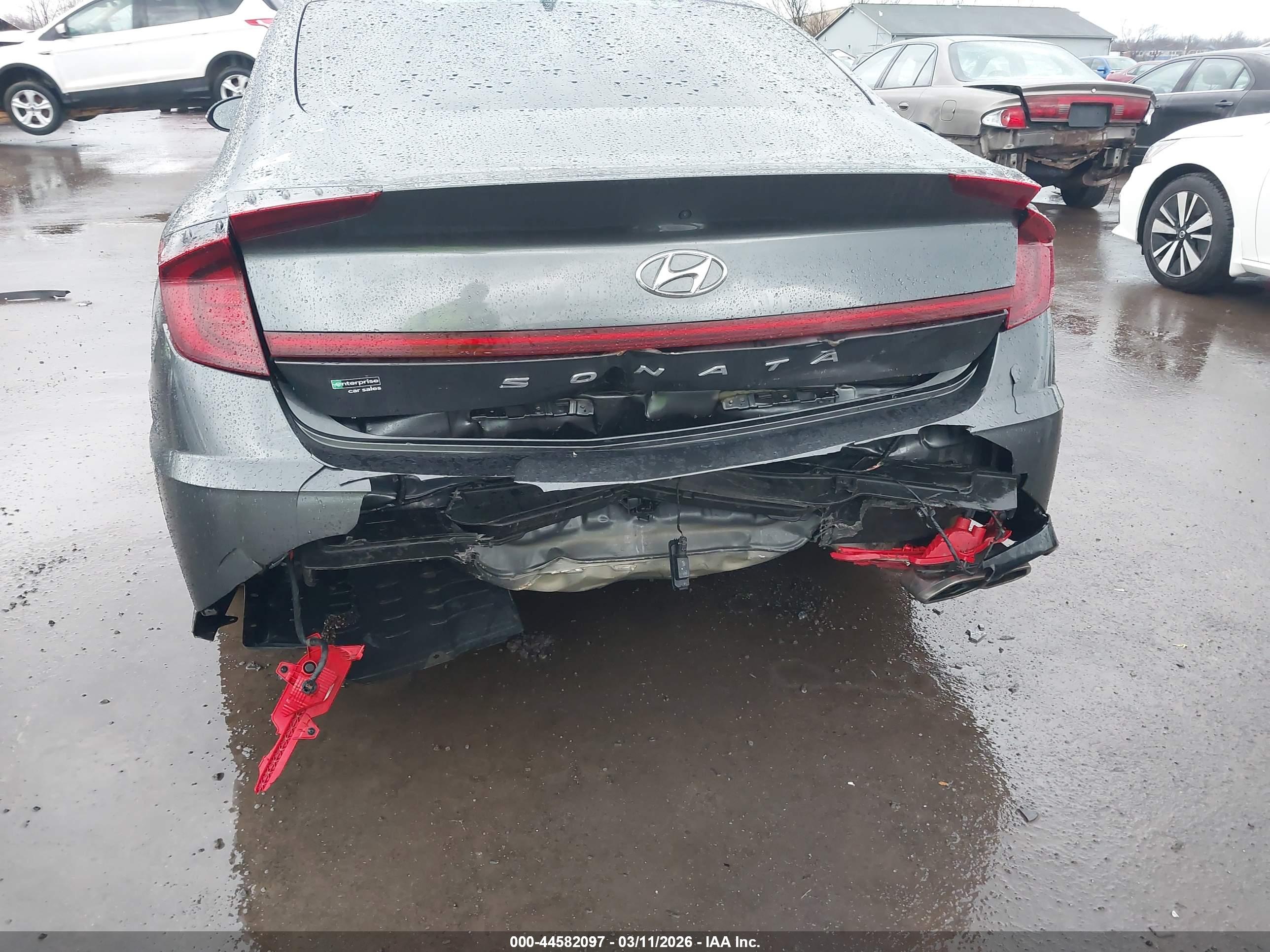 HYUNDAI SONATA image 6
