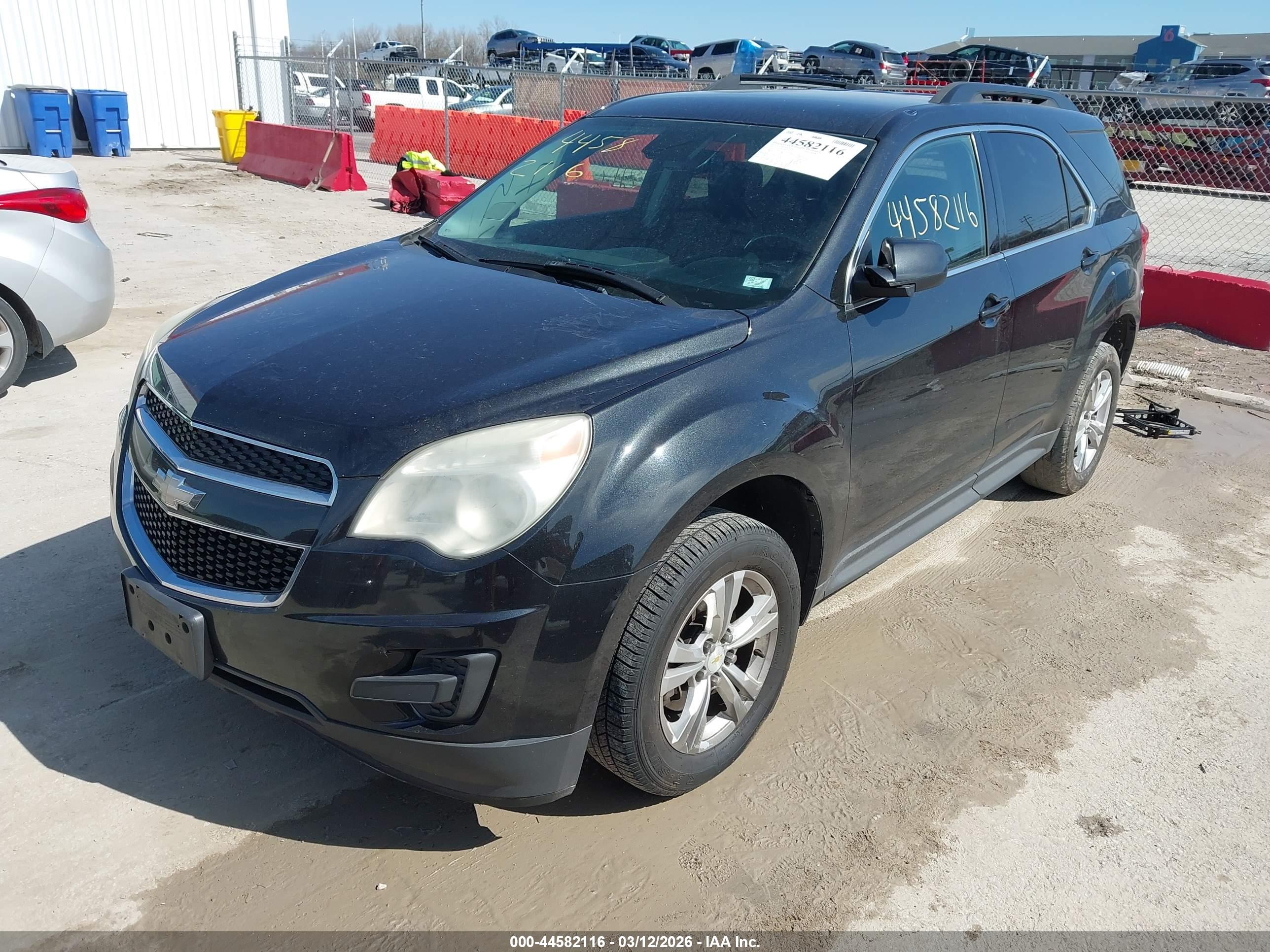 CHEVROLET EQUINOX image 2