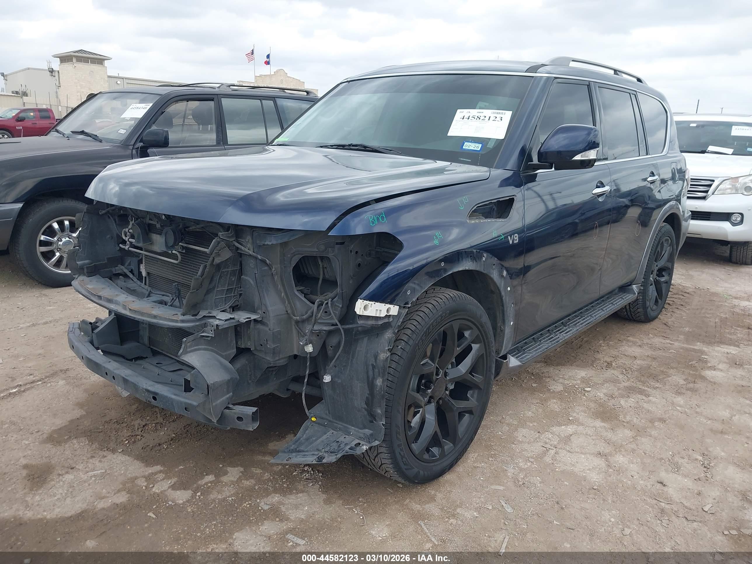 NISSAN ARMADA image 2