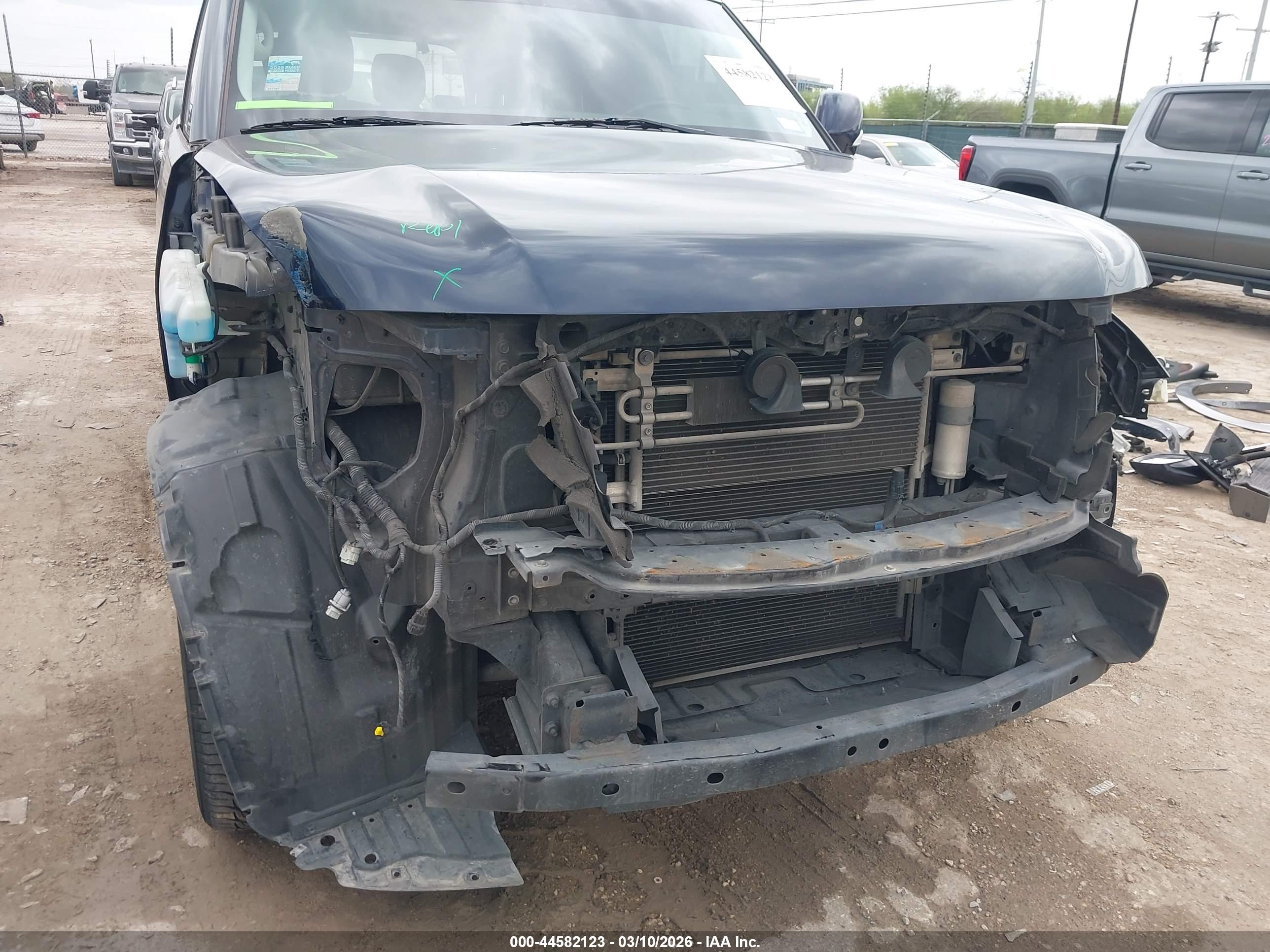 NISSAN ARMADA image 6