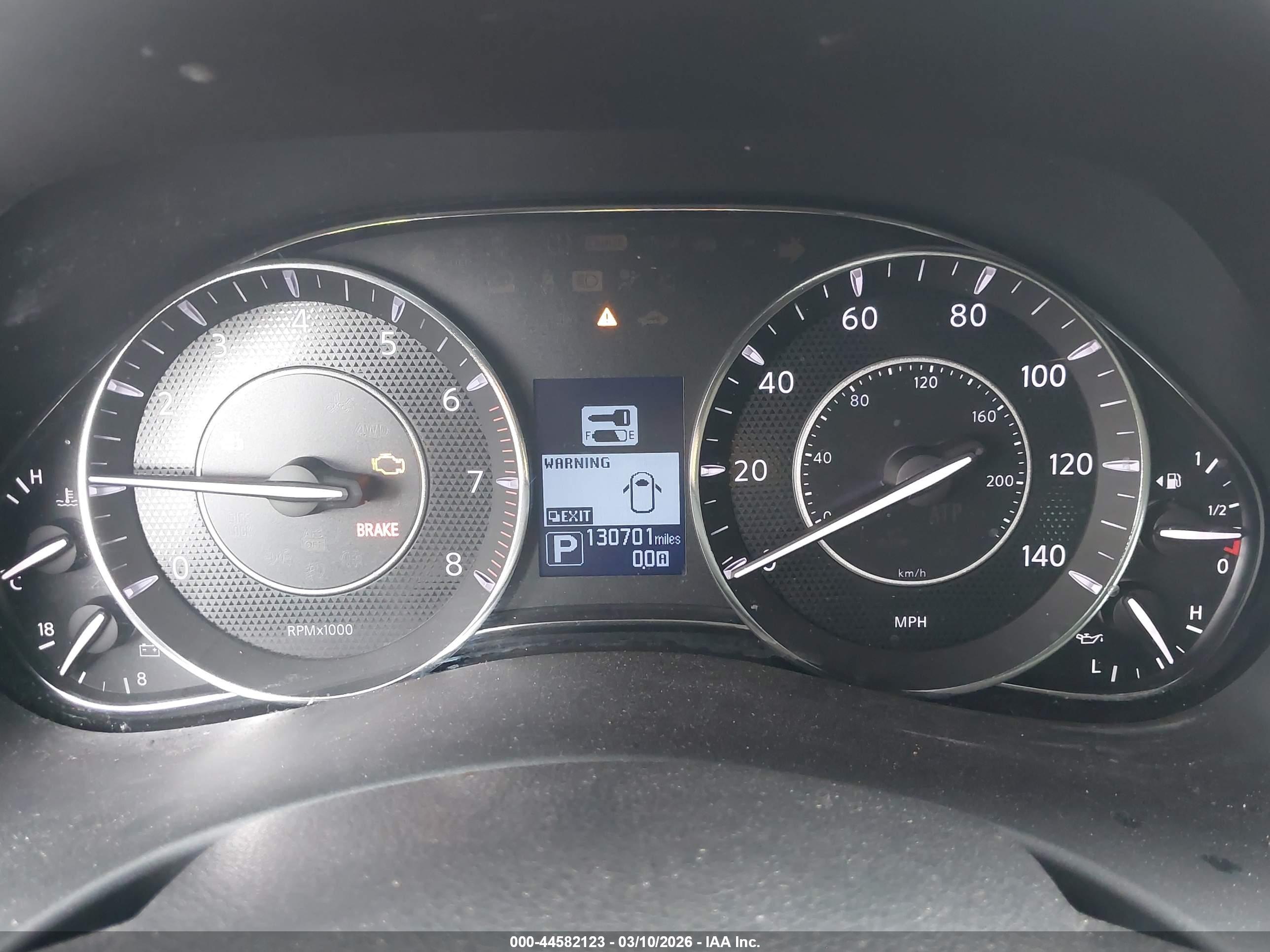 NISSAN ARMADA image 7