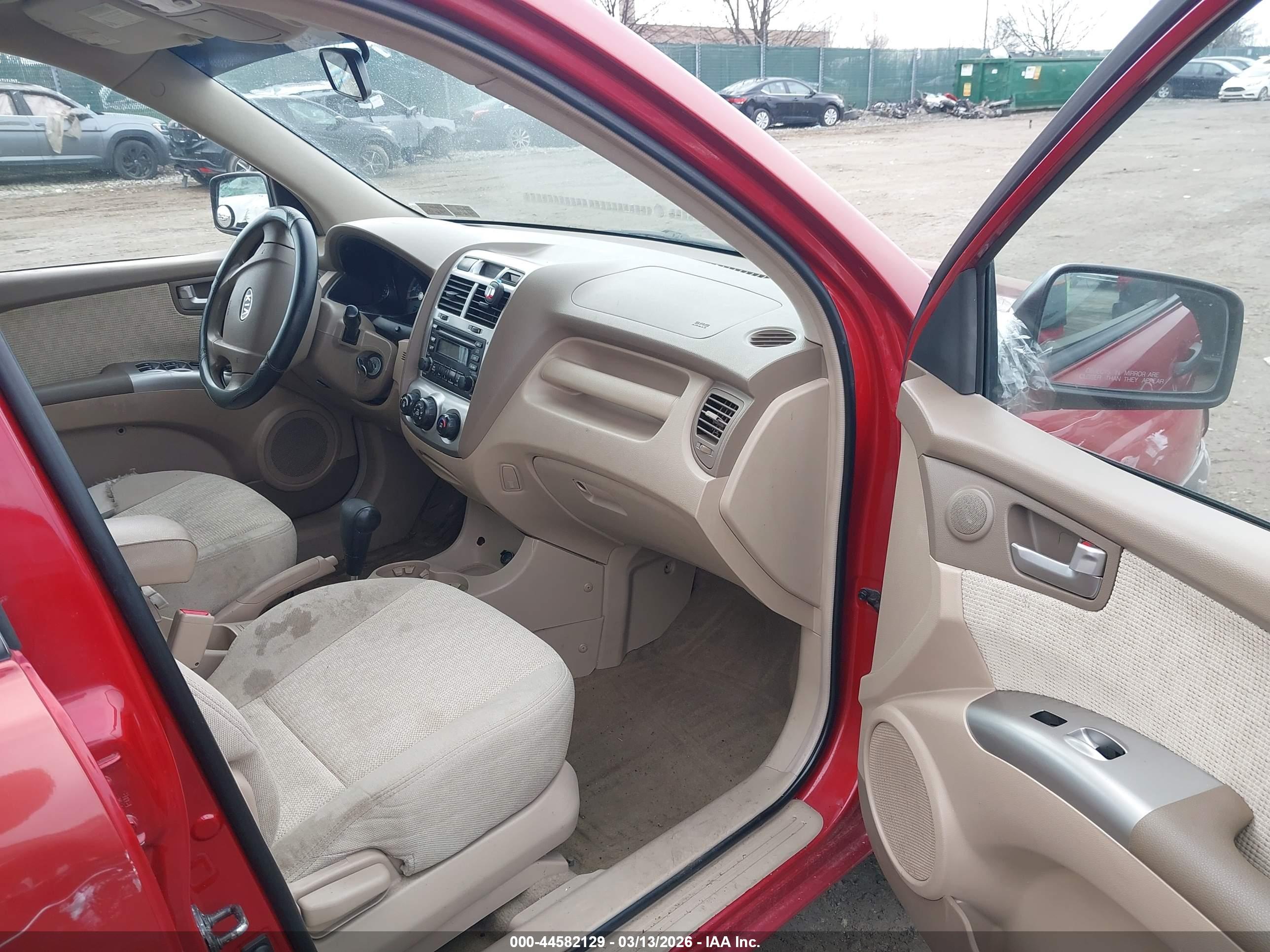 KIA SPORTAGE image 5