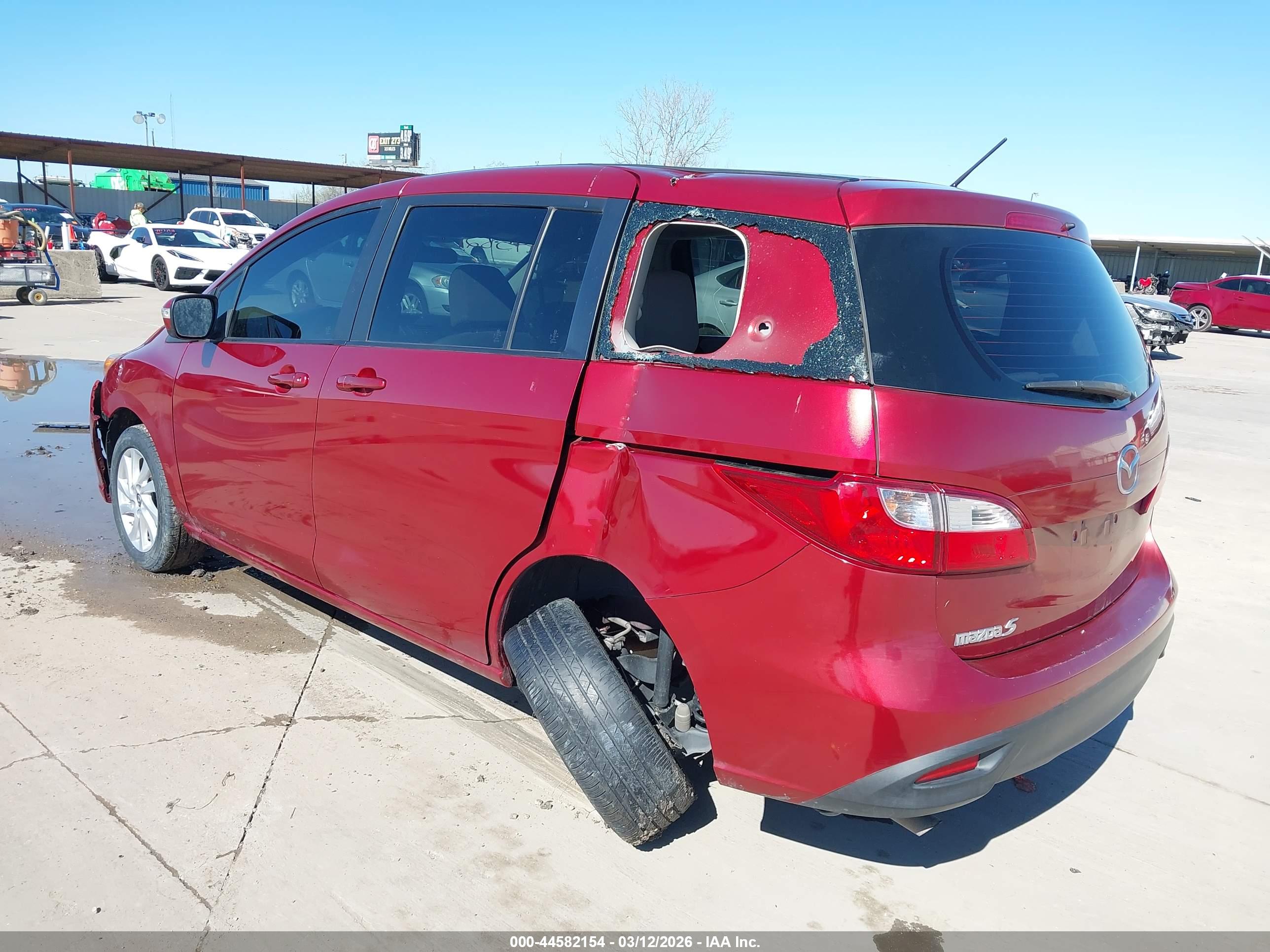 MAZDA MAZDA5 image 3