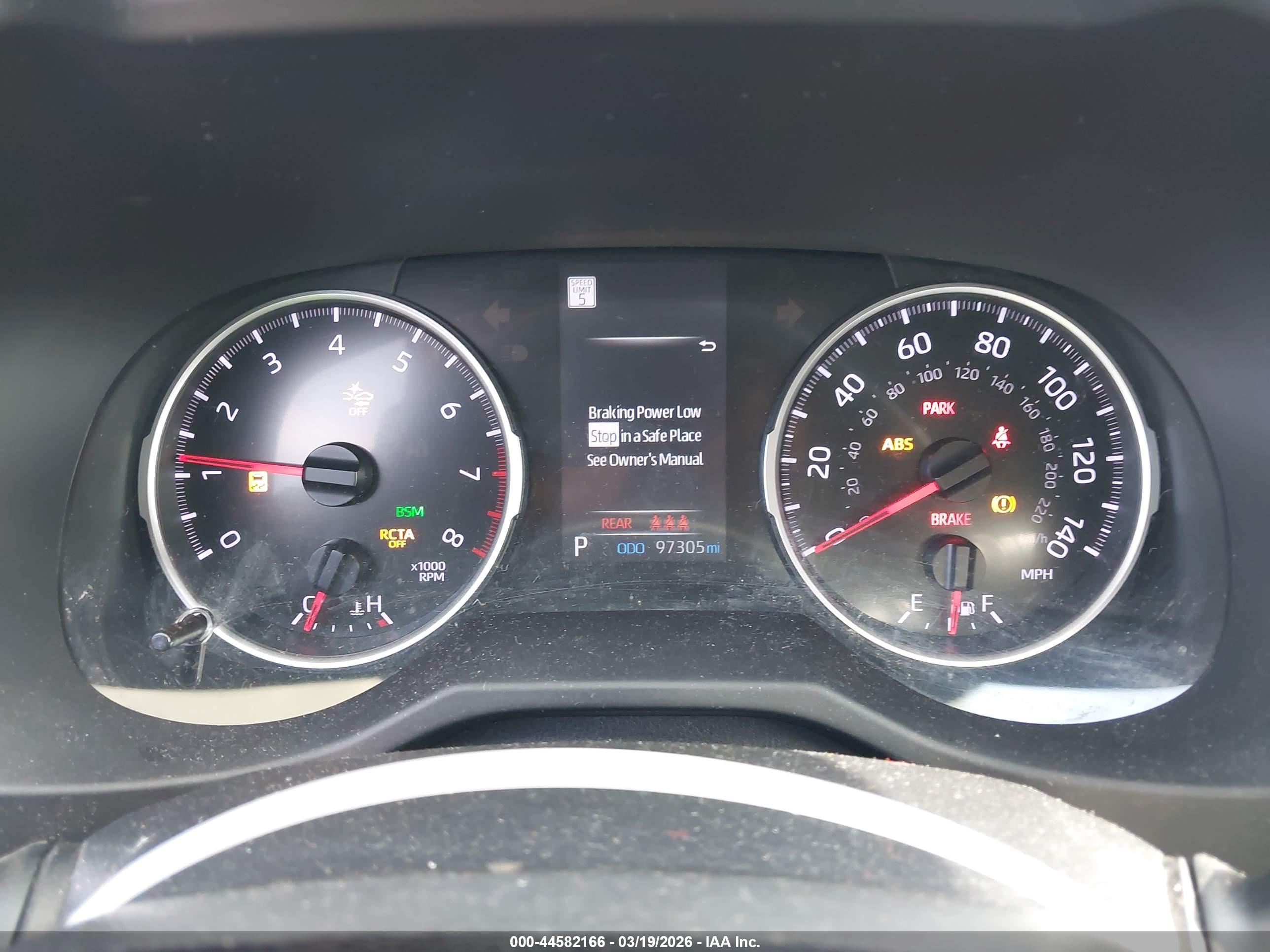 TOYOTA RAV4 image 7