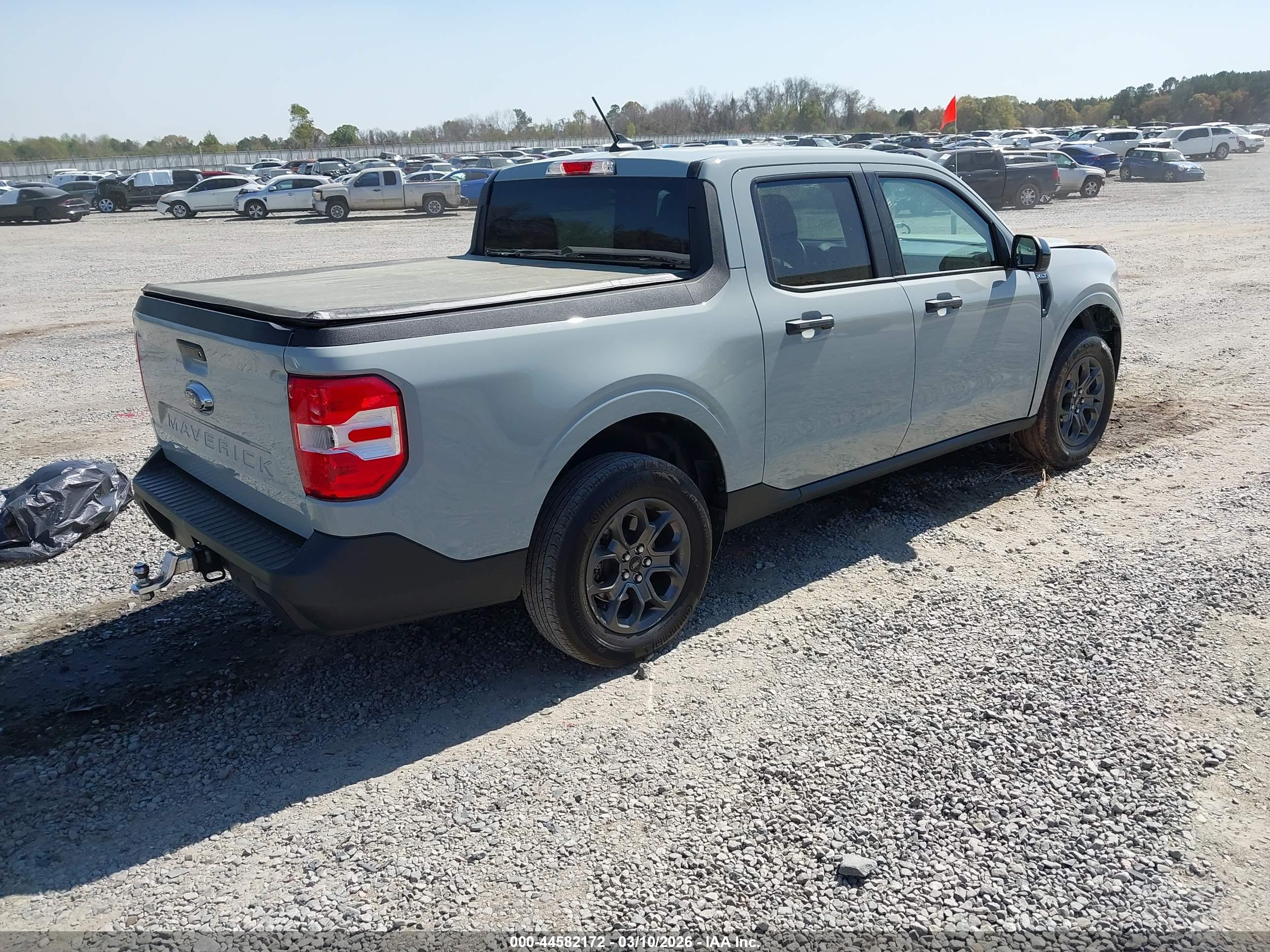 FORD MAVERICK image 4