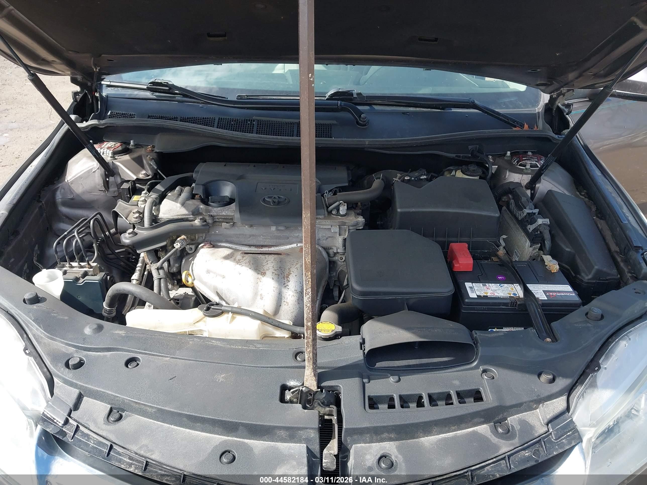 TOYOTA CAMRY image 10
