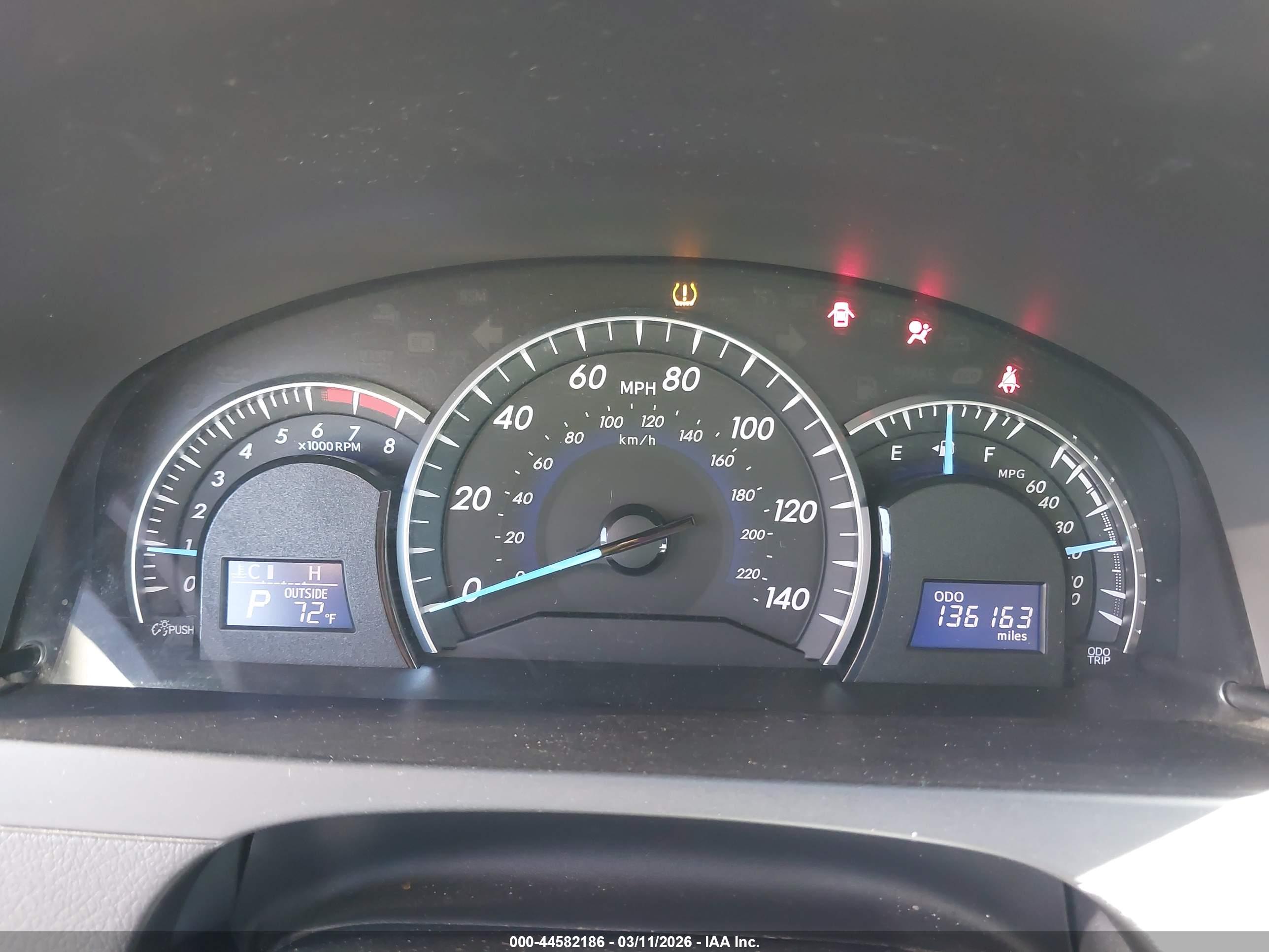 TOYOTA CAMRY image 7