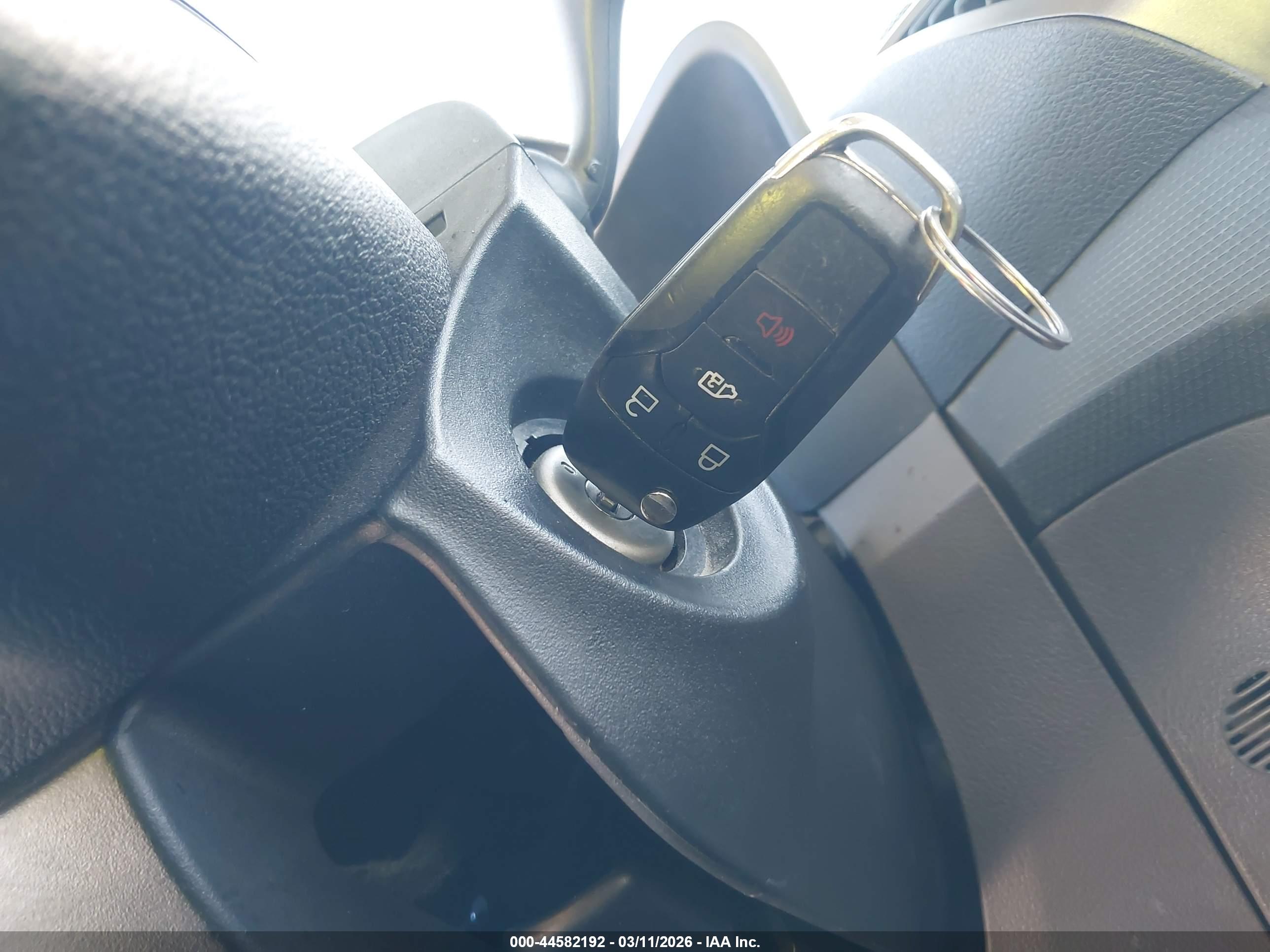 FORD TRANSIT image 11