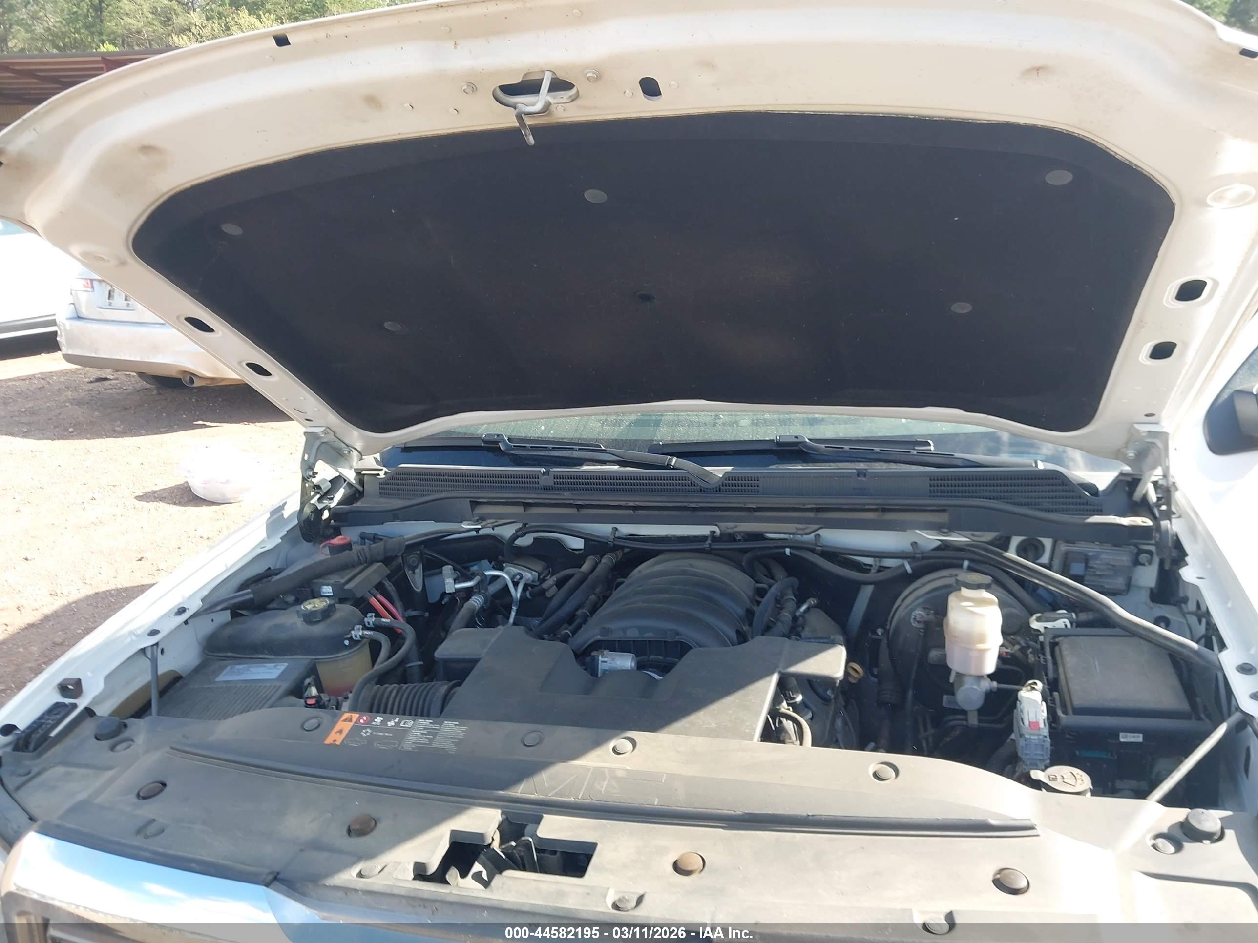 GMC SIERRA image 10