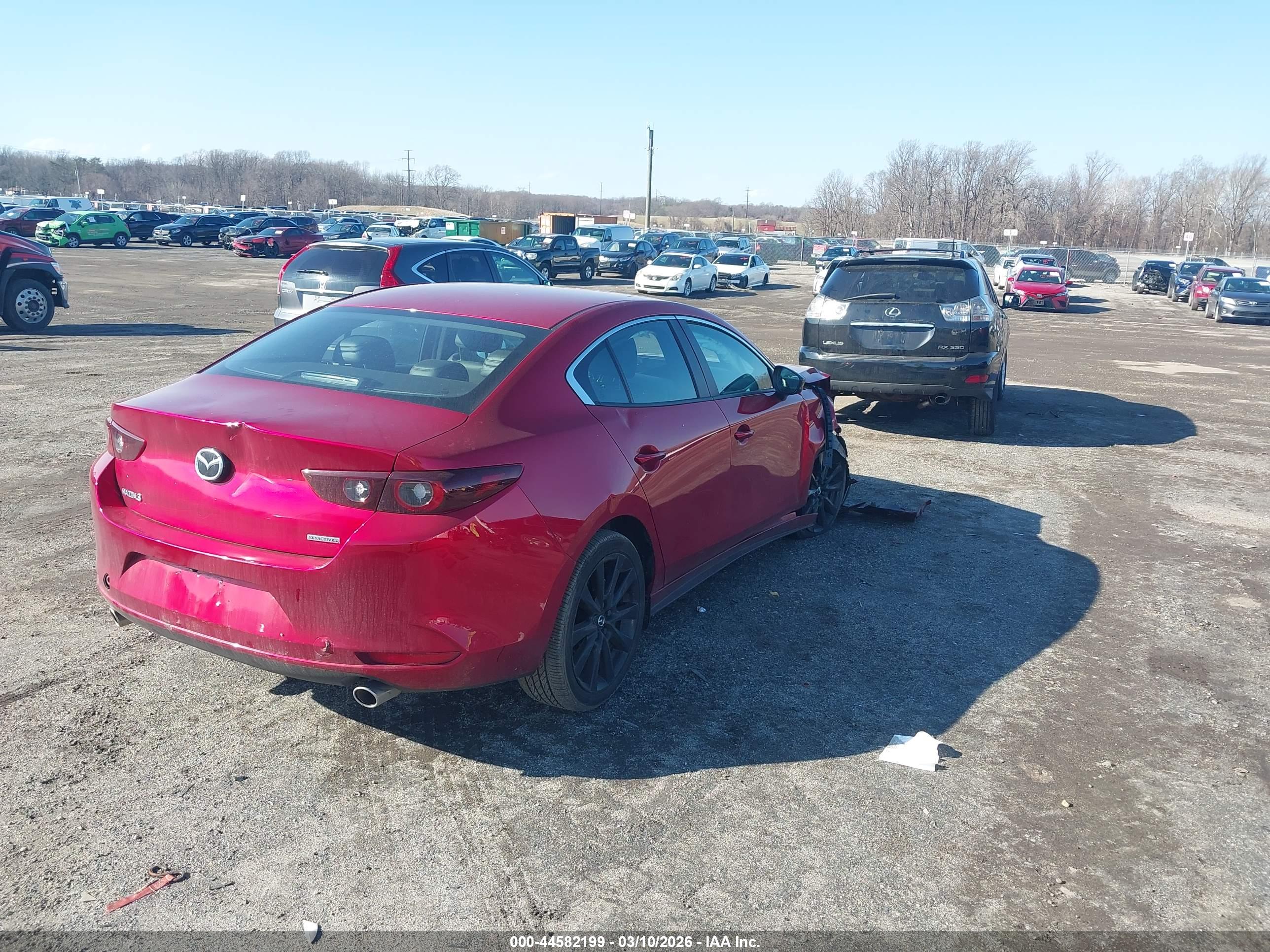 MAZDA MAZDA3 image 4