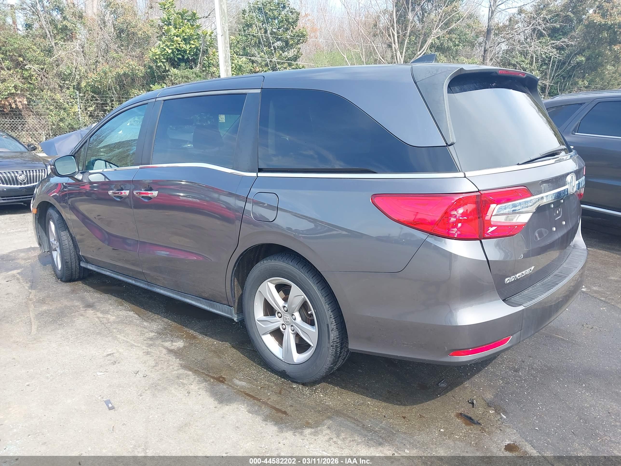 HONDA ODYSSEY image 3