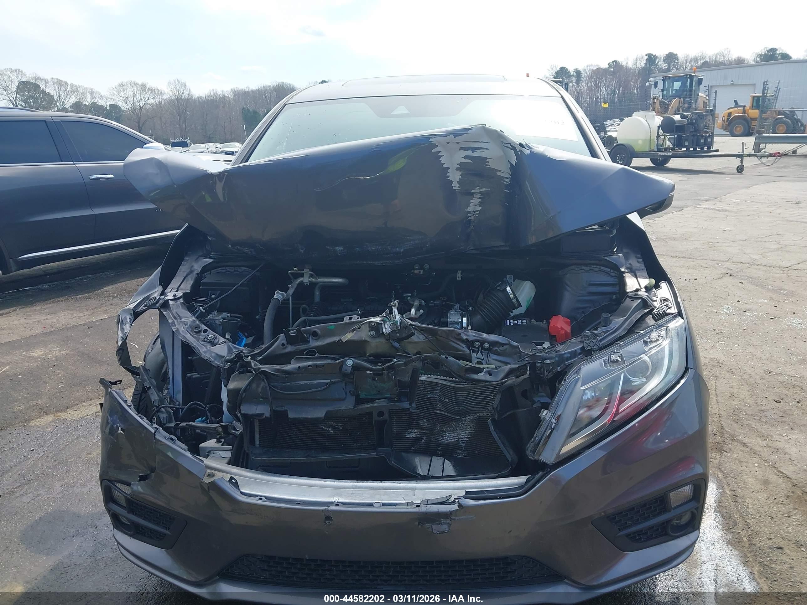 HONDA ODYSSEY image 6