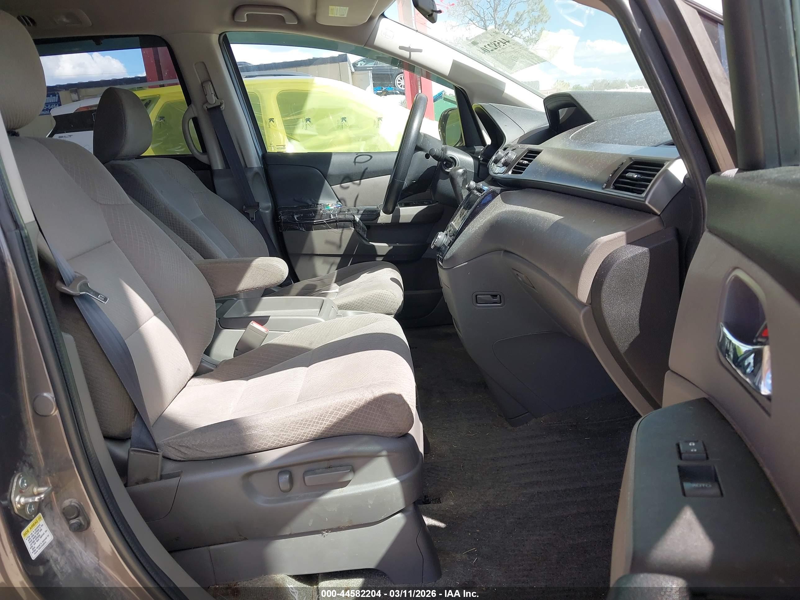 HONDA ODYSSEY image 5