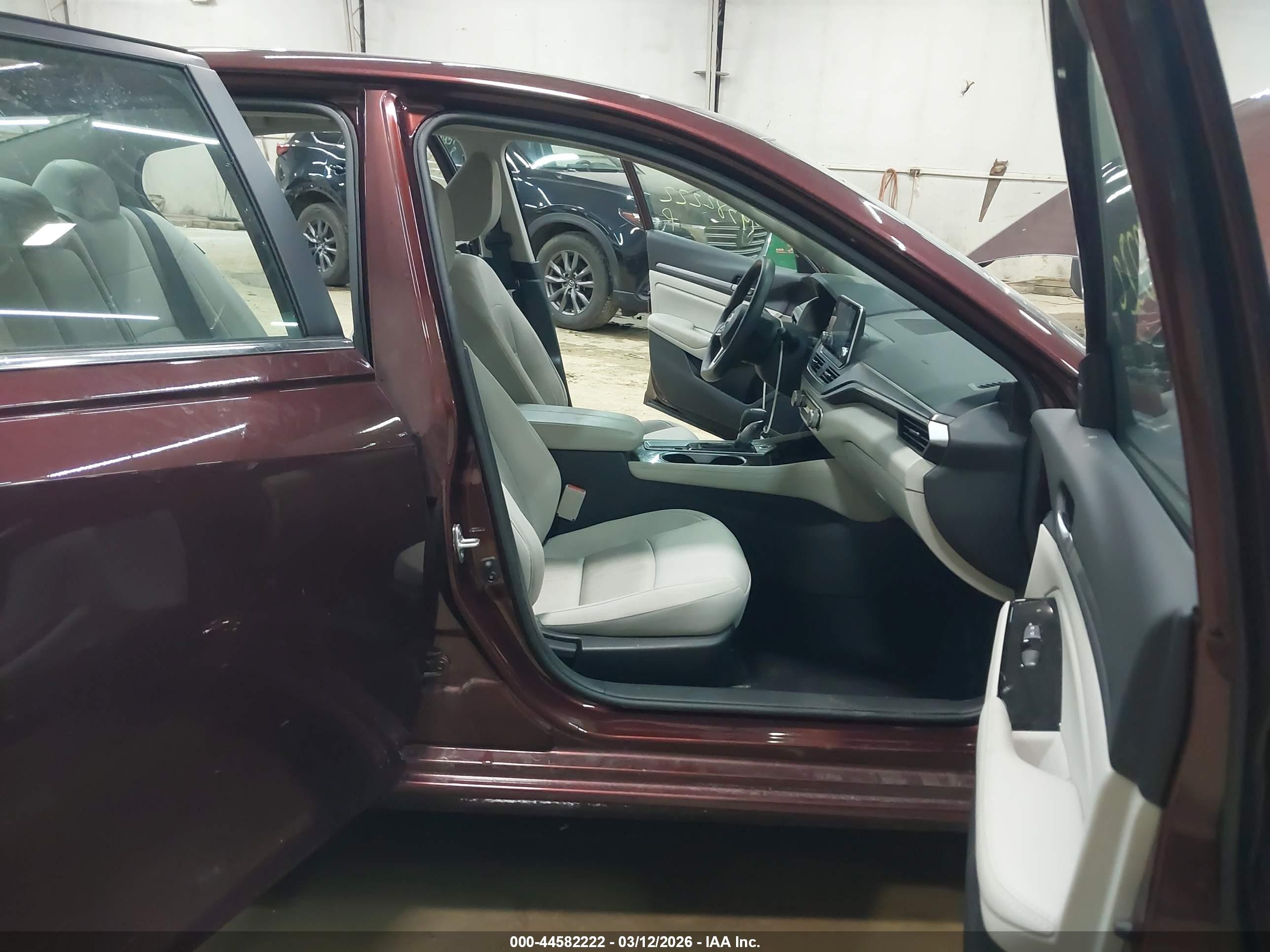 NISSAN ALTIMA image 5