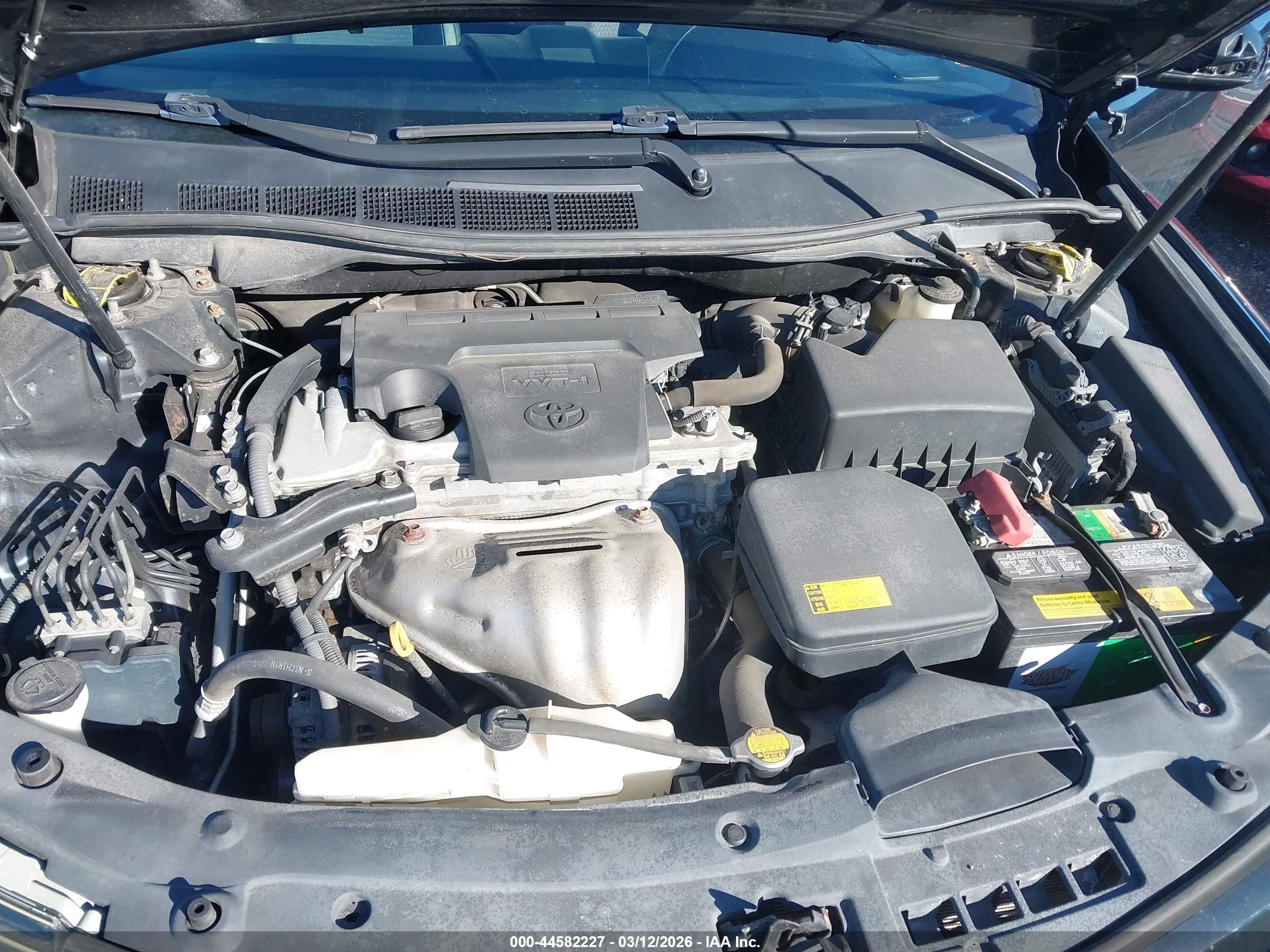 TOYOTA CAMRY image 10