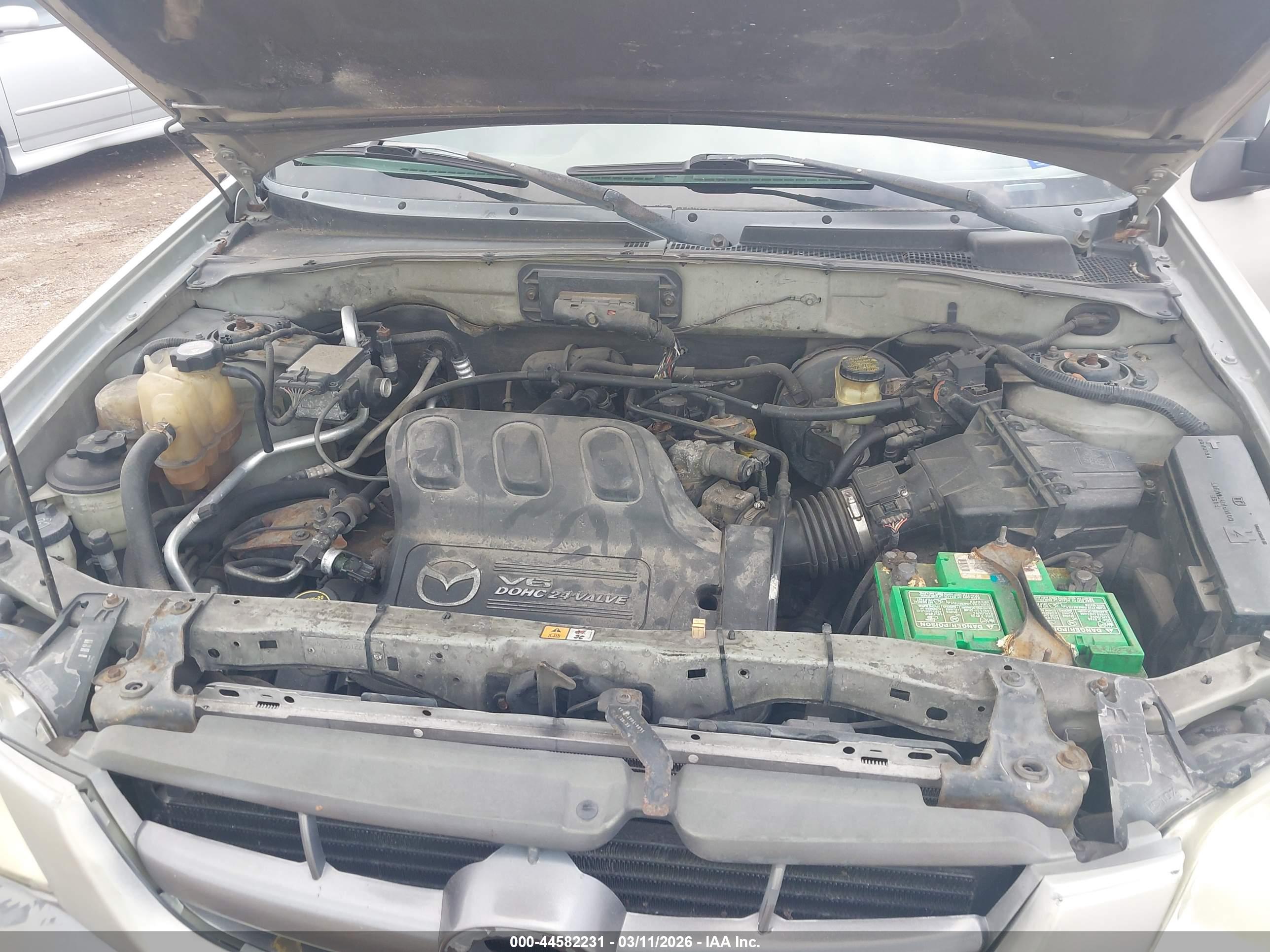 MAZDA TRIBUTE image 10