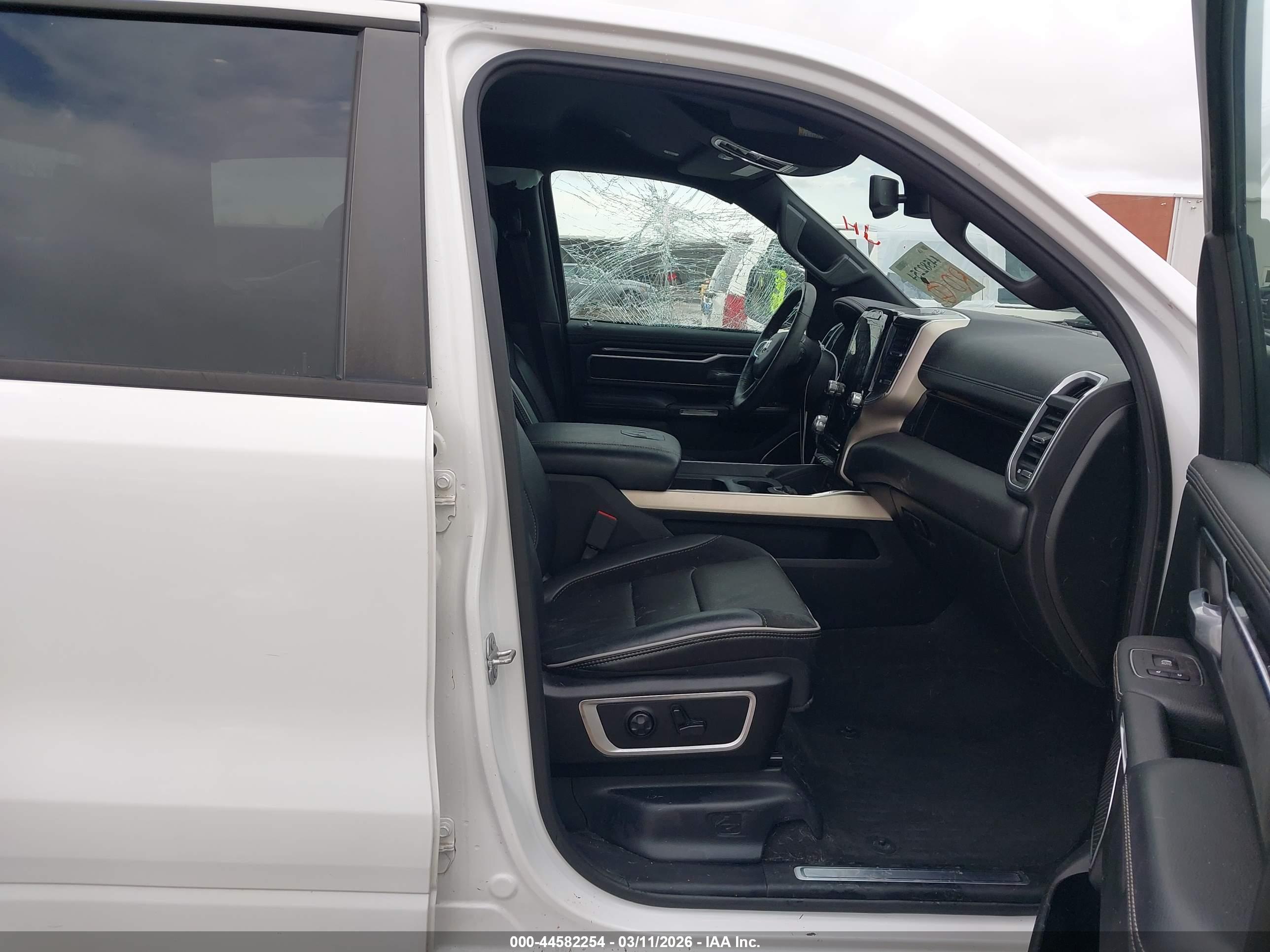 RAM 1500 image 5
