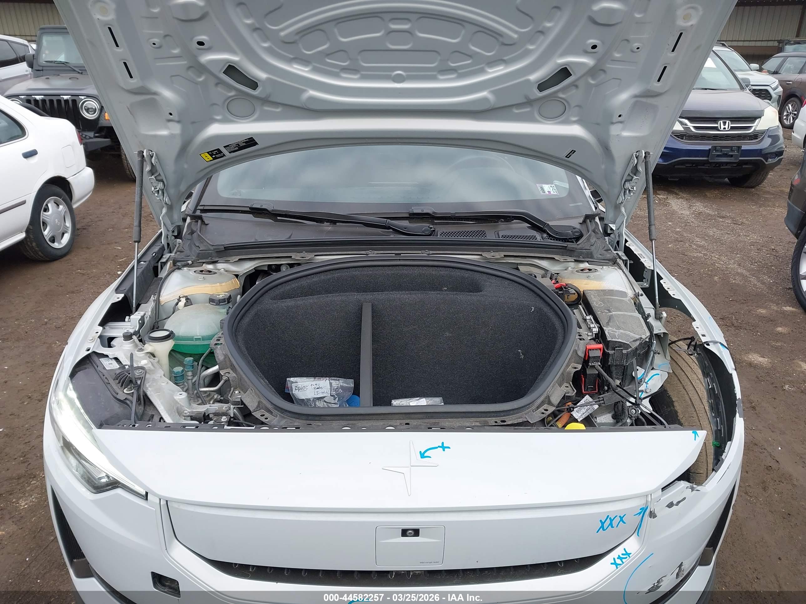 POLESTAR 2 image 10